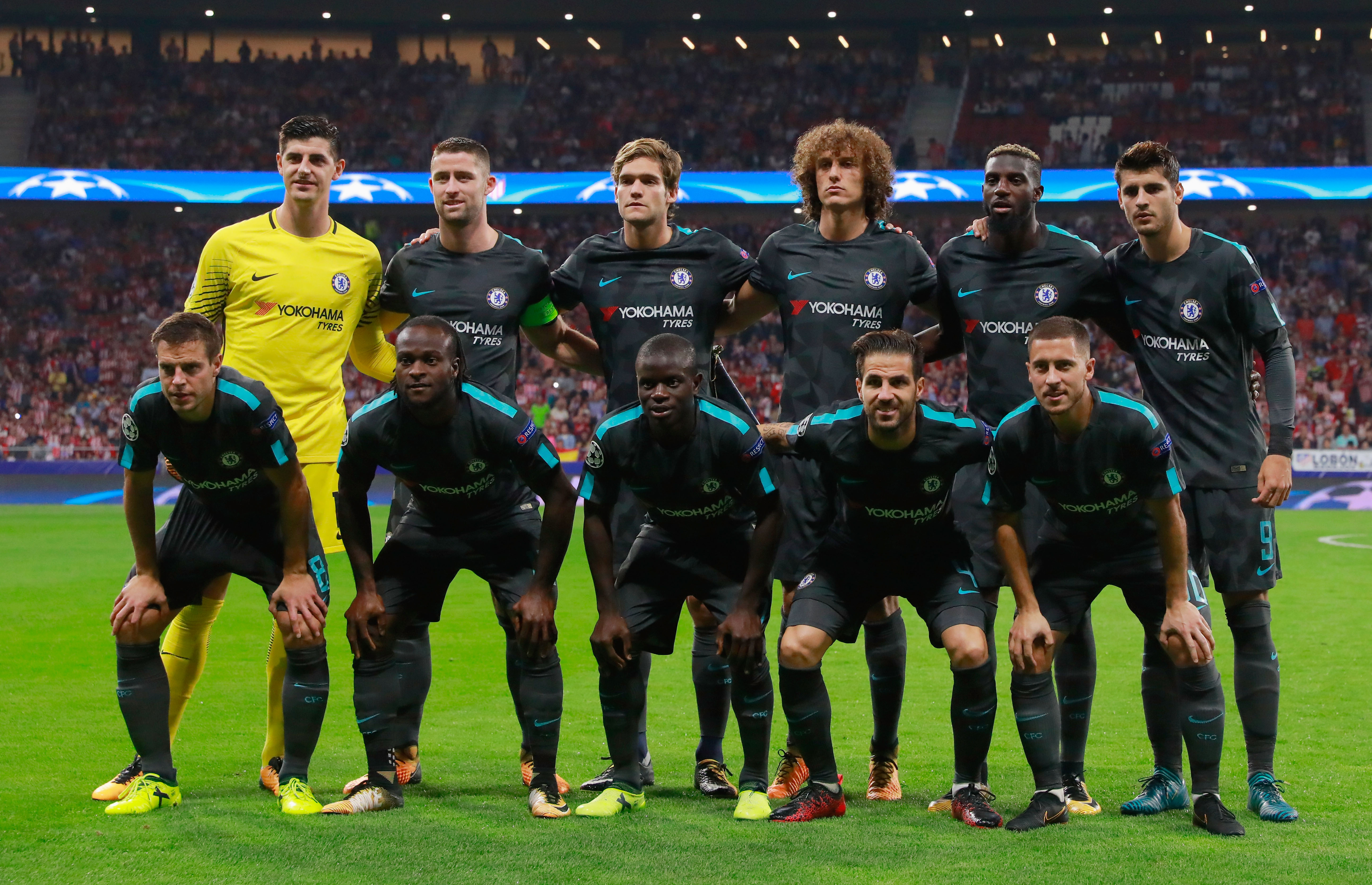 MADRID, SPAIN - SEPTEMBER 27: Chelsea team line up prior to the UEFA Champions League group C match between Atletico Madrid and Chelsea FC at Estadio Wanda Metropolitano on September 27, 2017 in Madrid, Spain.  (Photo by Gonzalo Arroyo Moreno/Getty Images)