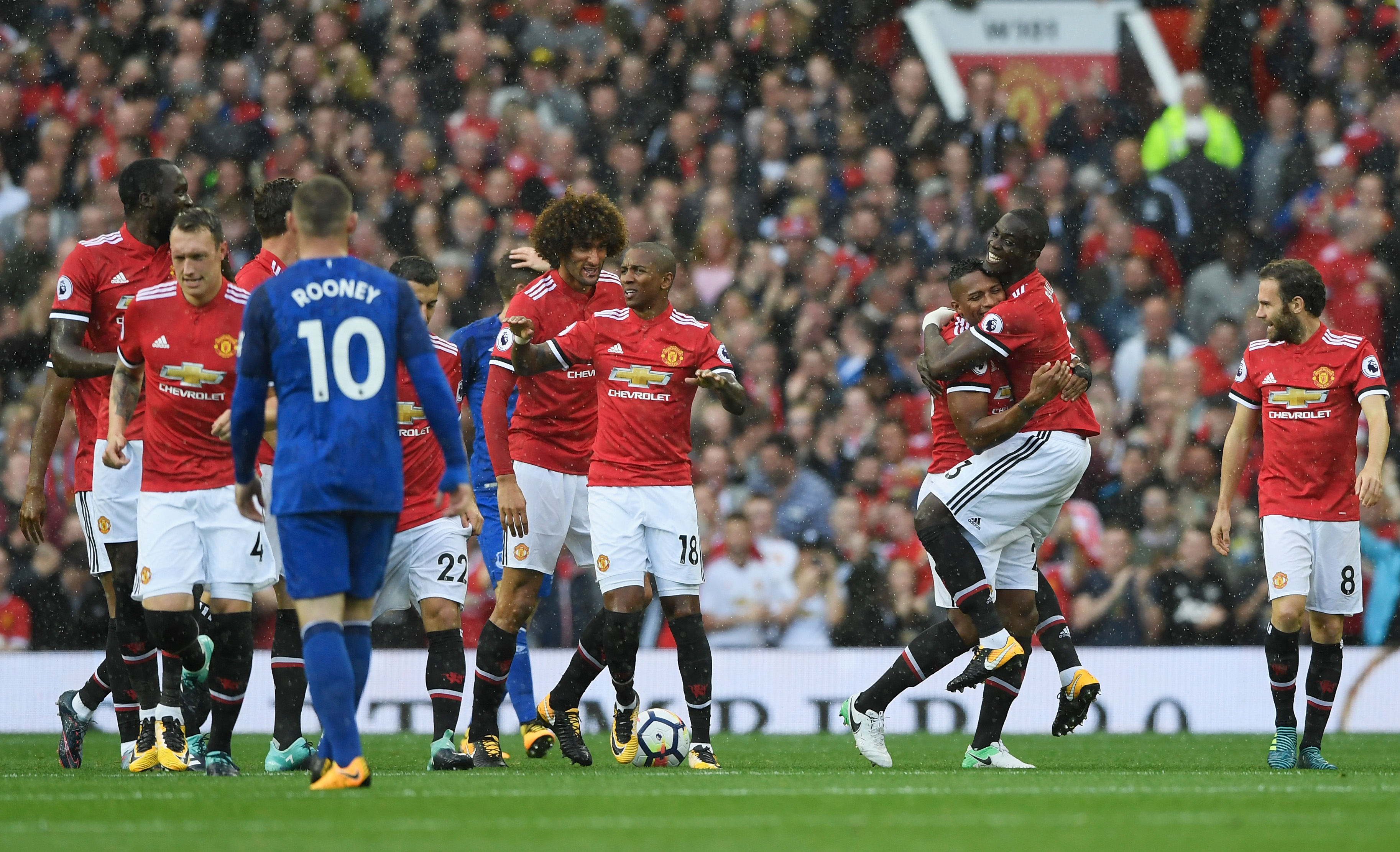 MANCHESTER, ENGLAND - SEPTEMBER 17:  Antonio Valencia of Manchester United celebrates scoring his sides first goal with Eric Bailly of Manchester United during the Premier League match between Manchester United and Everton at Old Trafford on September 17, 2017 in Manchester, England.  (Photo by Stu Forster/Getty Images)