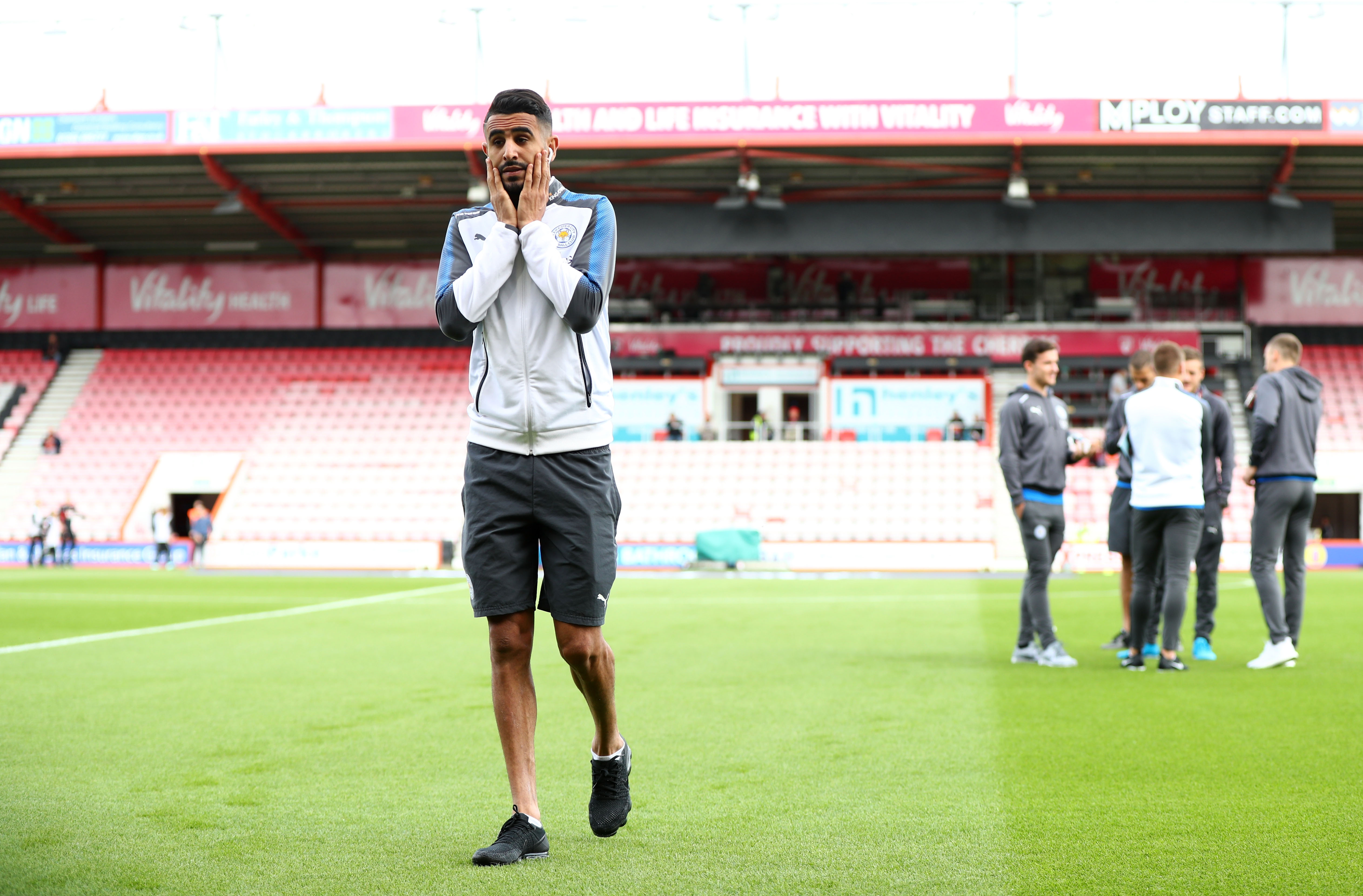 BOURNEMOUTH, ENGLAND - SEPTEMBER 30: Riyad Mahrez of Leicester City takes a look around the pitch prior to the Premier League match between AFC Bournemouth and Leicester City at Vitality Stadium on September 30, 2017 in Bournemouth, England.  (Photo by Michael Steele/Getty Images)