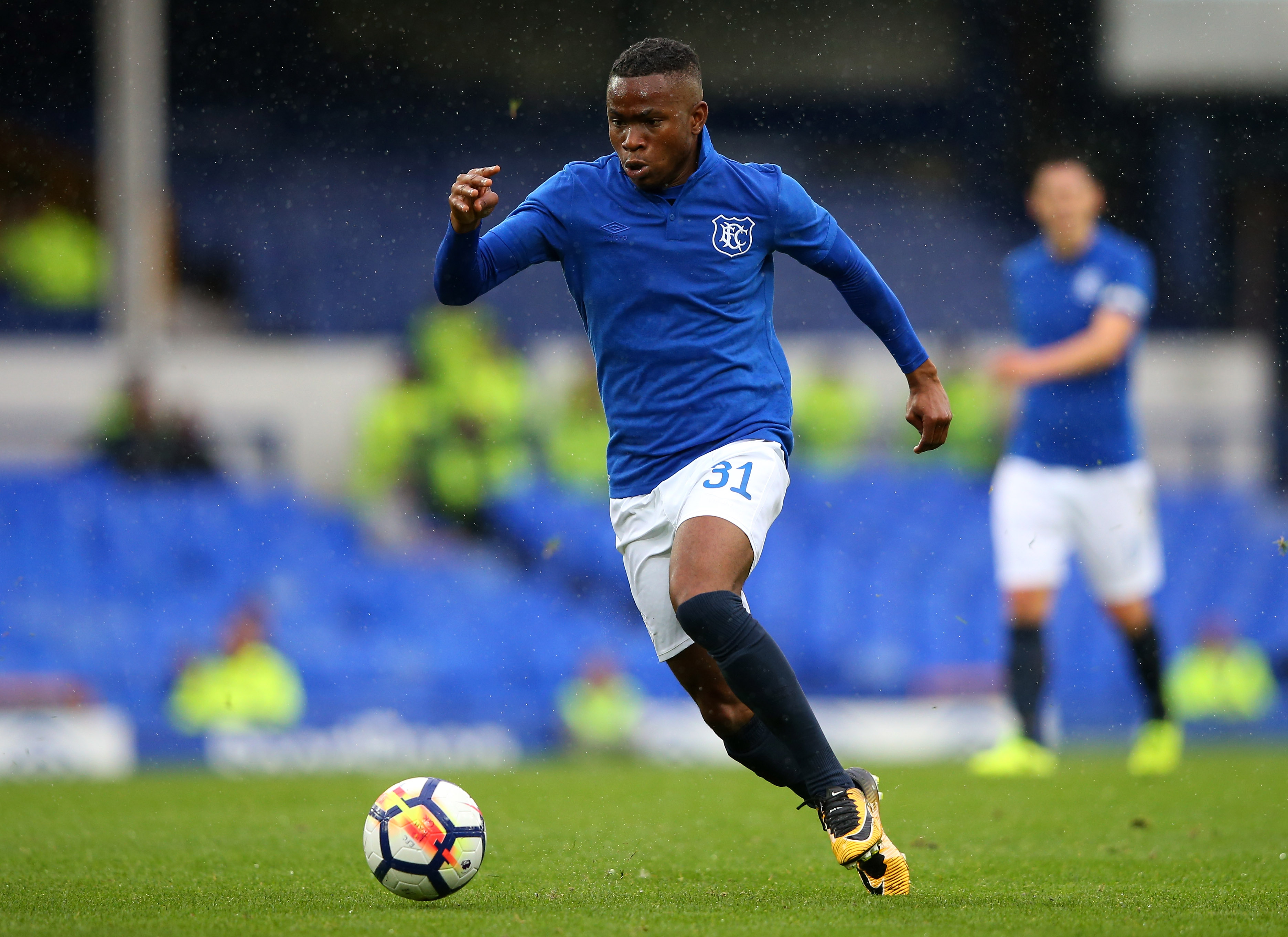 LIVERPOOL, ENGLAND - AUGUST 06:  Ademola Lookman of Everton during a pre-season friendly match between Everton and Sevilla at Goodison Park on August 6, 2017 in Liverpool, England.  (Photo by Alex Livesey/Getty Images)