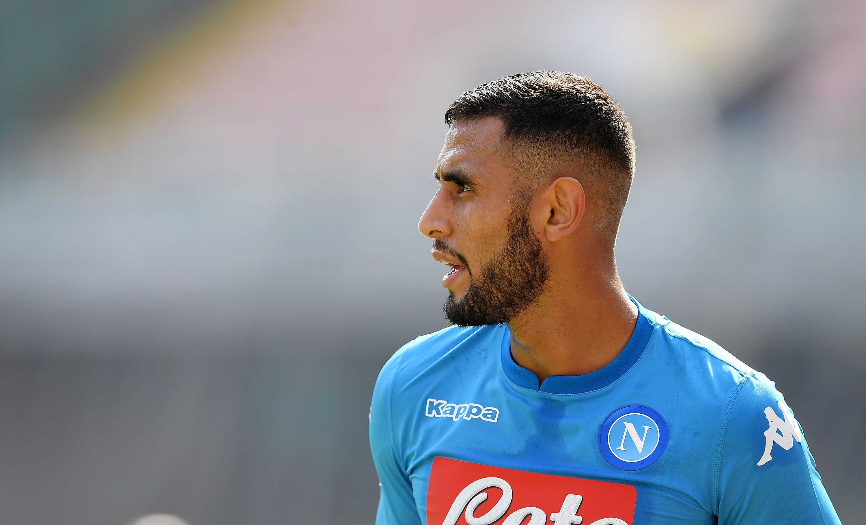 NAPLES, ITALY - OCTOBER 01:  Faouzi Ghoulam of SSC Napoli in action during the Serie A match between SSC Napoli and Cagliari Calcio at Stadio San Paolo on October 1, 2017 in Naples, Italy.  (Photo by Francesco Pecoraro/Getty Images)