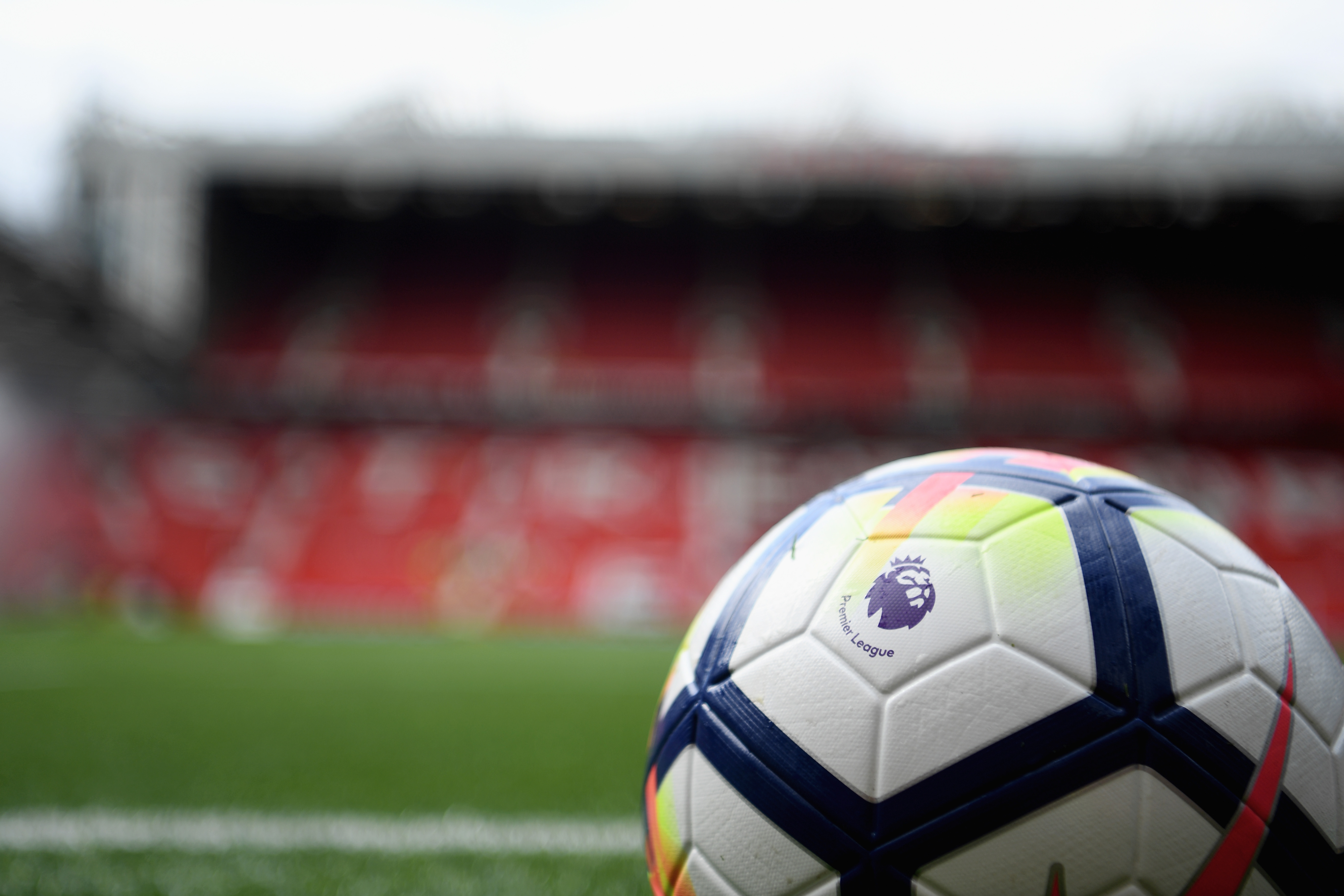 MANCHESTER, ENGLAND - AUGUST 13:  The premier leauge ball is seen prior to the Premier League match between Newcastle United and Tottenham Hotspur at St. James Park on August 13, 2017 in Newcastle upon Tyne, England.  (Photo by Michael Regan/Getty Images)