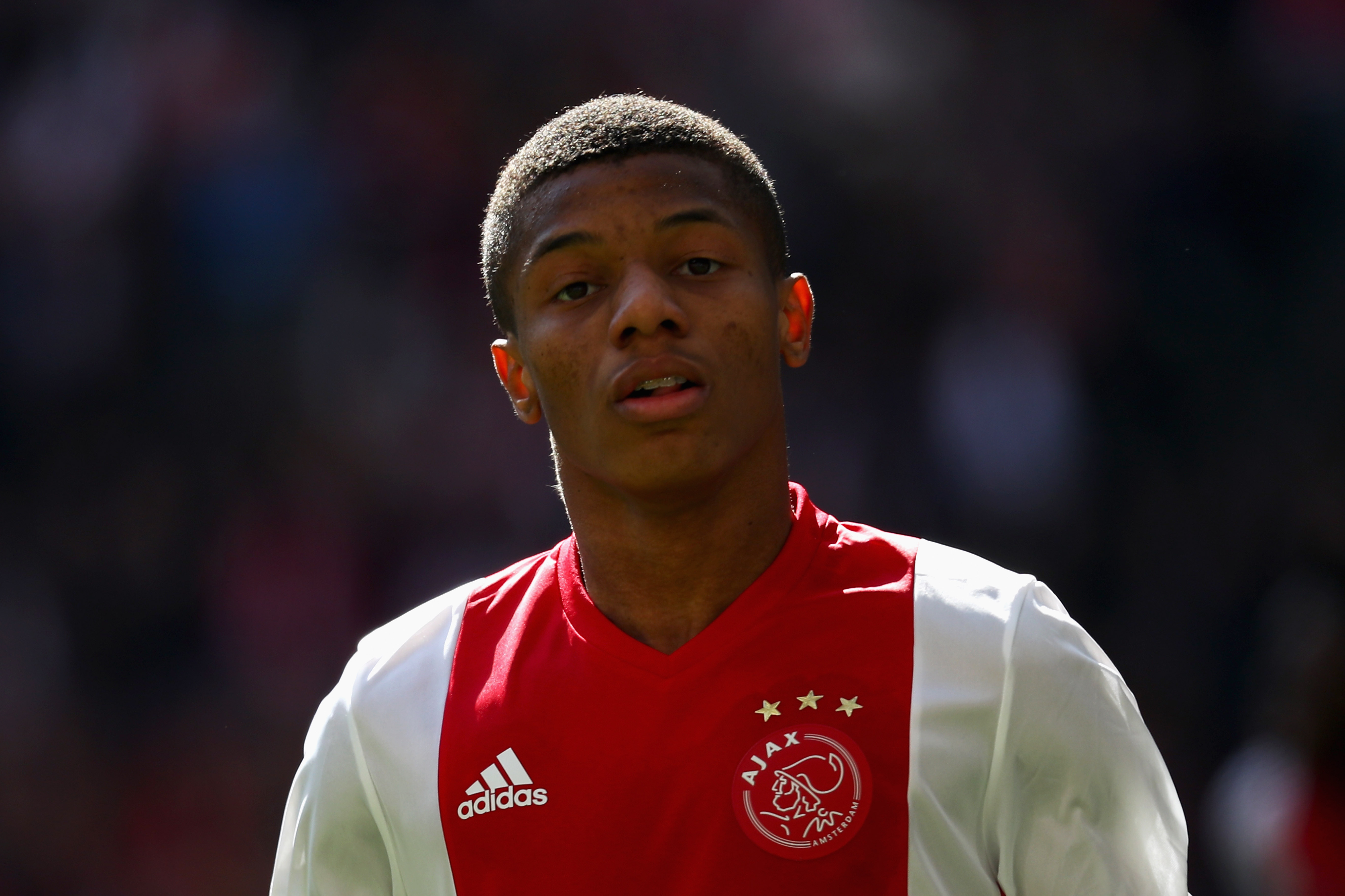 AMSTERDAM, NETHERLANDS - APRIL 02:  David Neres of Ajax looks on during the Dutch Eredivisie match between Ajax Amsterdam and Feyenoord at Amsterdam ArenA on April 2, 2017 in Amsterdam, Netherlands.  (Photo by Dean Mouhtaropoulos/Getty Images)