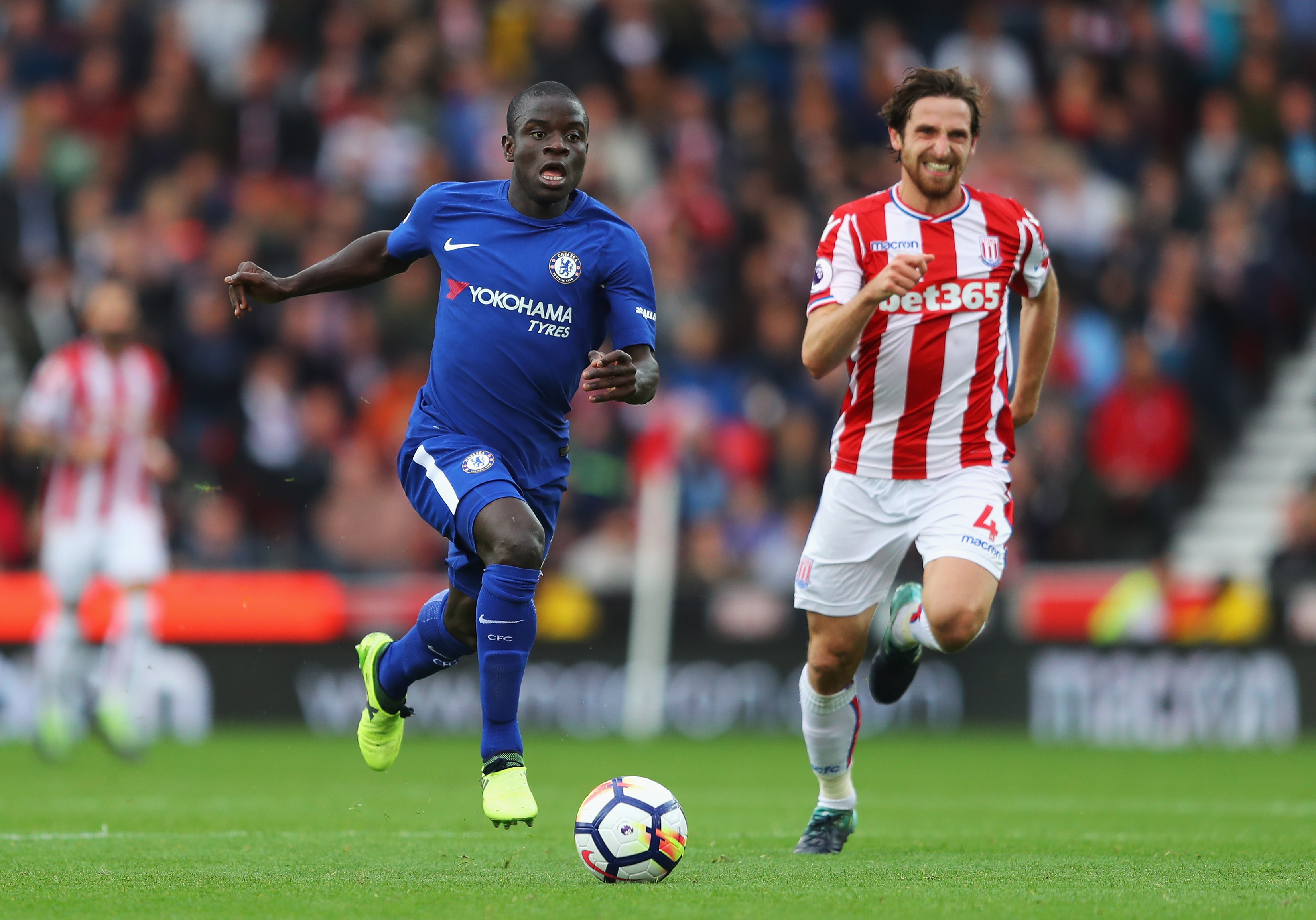 STOKE ON TRENT, ENGLAND - SEPTEMBER 23:  N'Golo Kante of Chelsea in action during the Premier League match between Stoke City and Chelsea at Bet365 Stadium on September 23, 2017 in Stoke on Trent, England.  (Photo by Richard Heathcote/Getty Images)