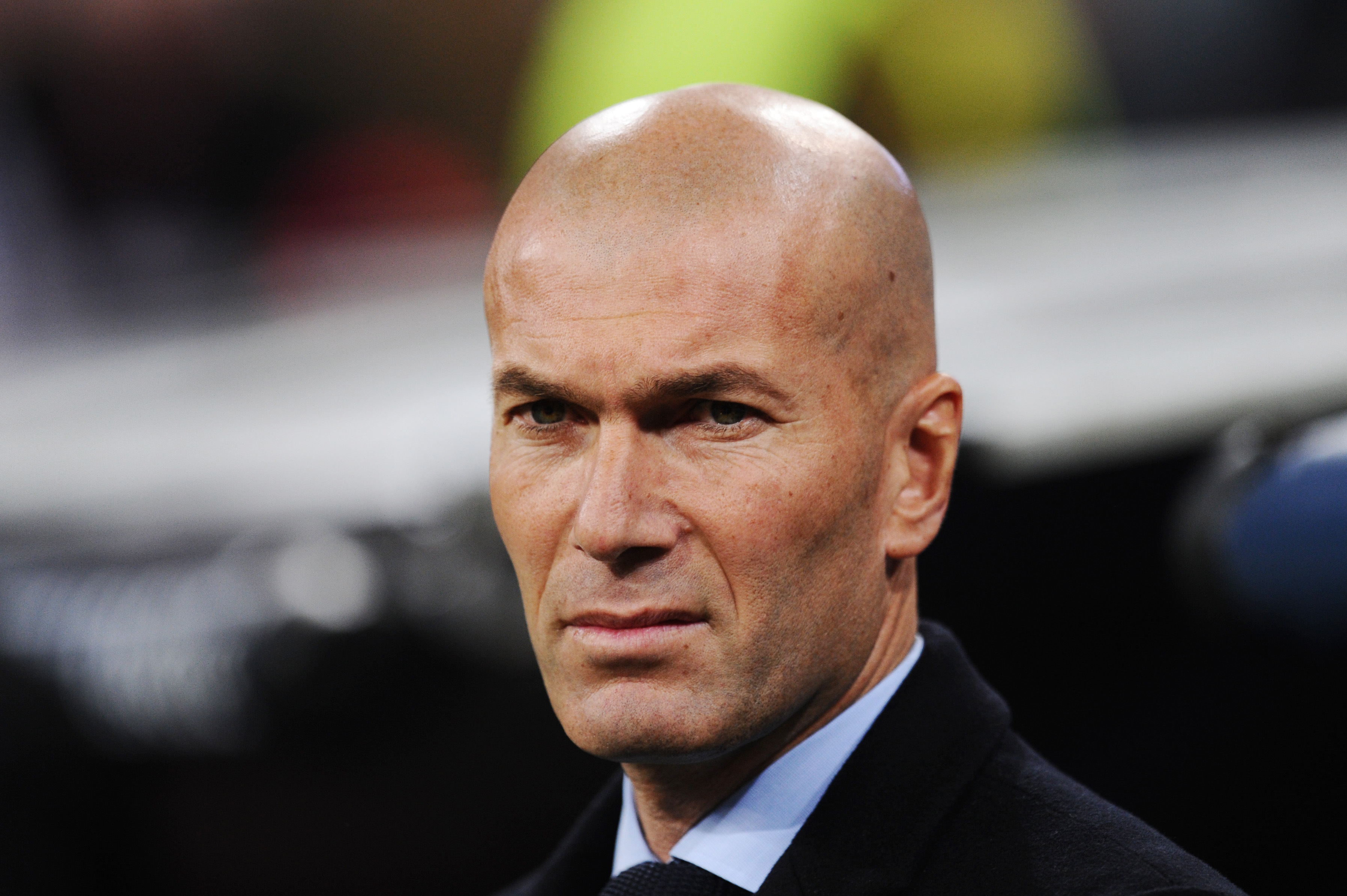 MADRID, SPAIN - DECEMBER 06:  Zinedine Zidane, Manager of Real Madrid looks on during the UEFA Champions League group H match between Real Madrid and Borussia Dortmund at Estadio Santiago Bernabeu on December 6, 2017 in Madrid, Spain.  (Photo by Denis Doyle/Getty Images)