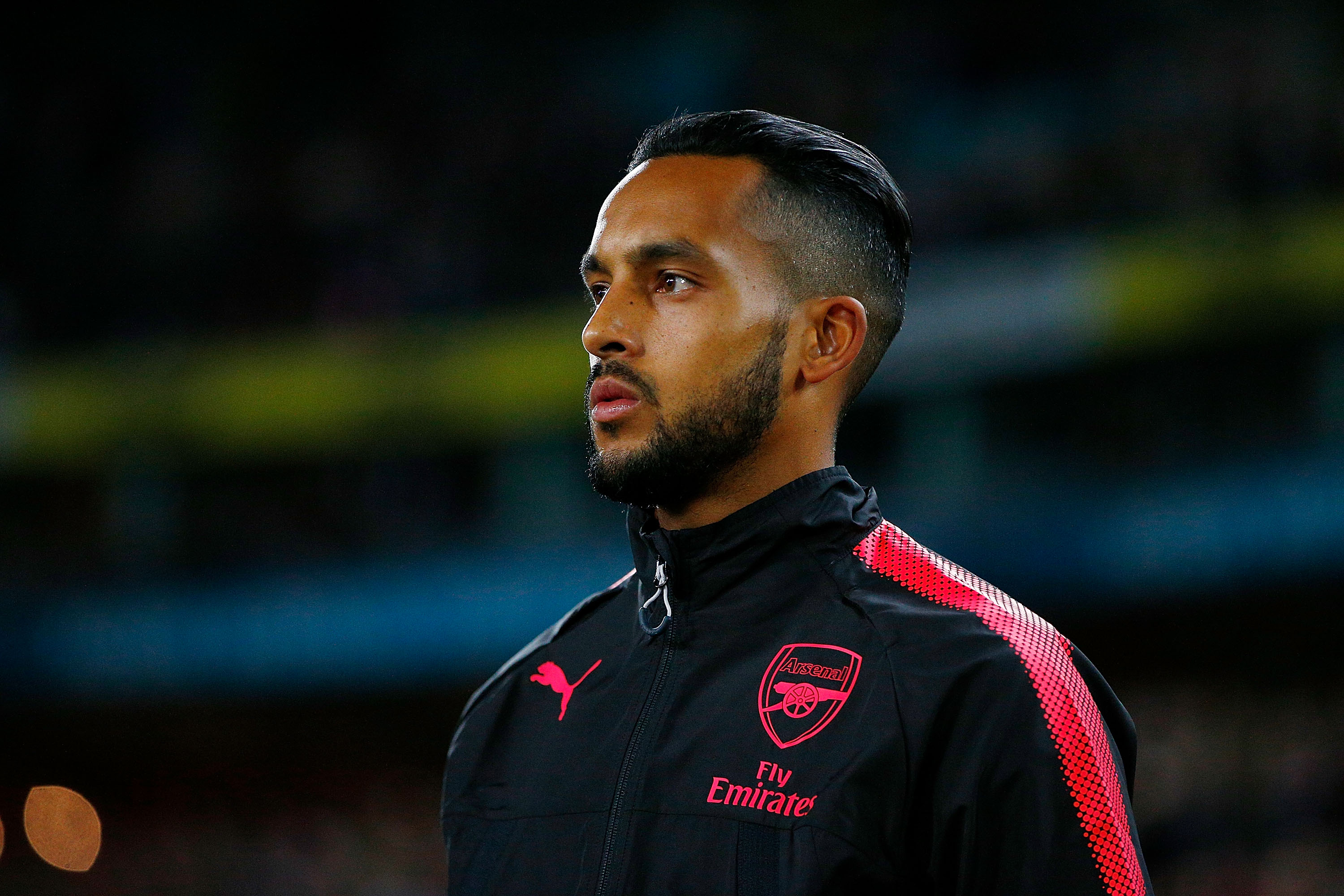 SYDNEY, AUSTRALIA - JULY 13: Theo Walcott of Arsenal takes the field during the match between Sydney FC and Arsenal FC at ANZ Stadium on July 13, 2017 in Sydney, Australia.  (Photo by Zak Kaczmarek/Getty Images)
