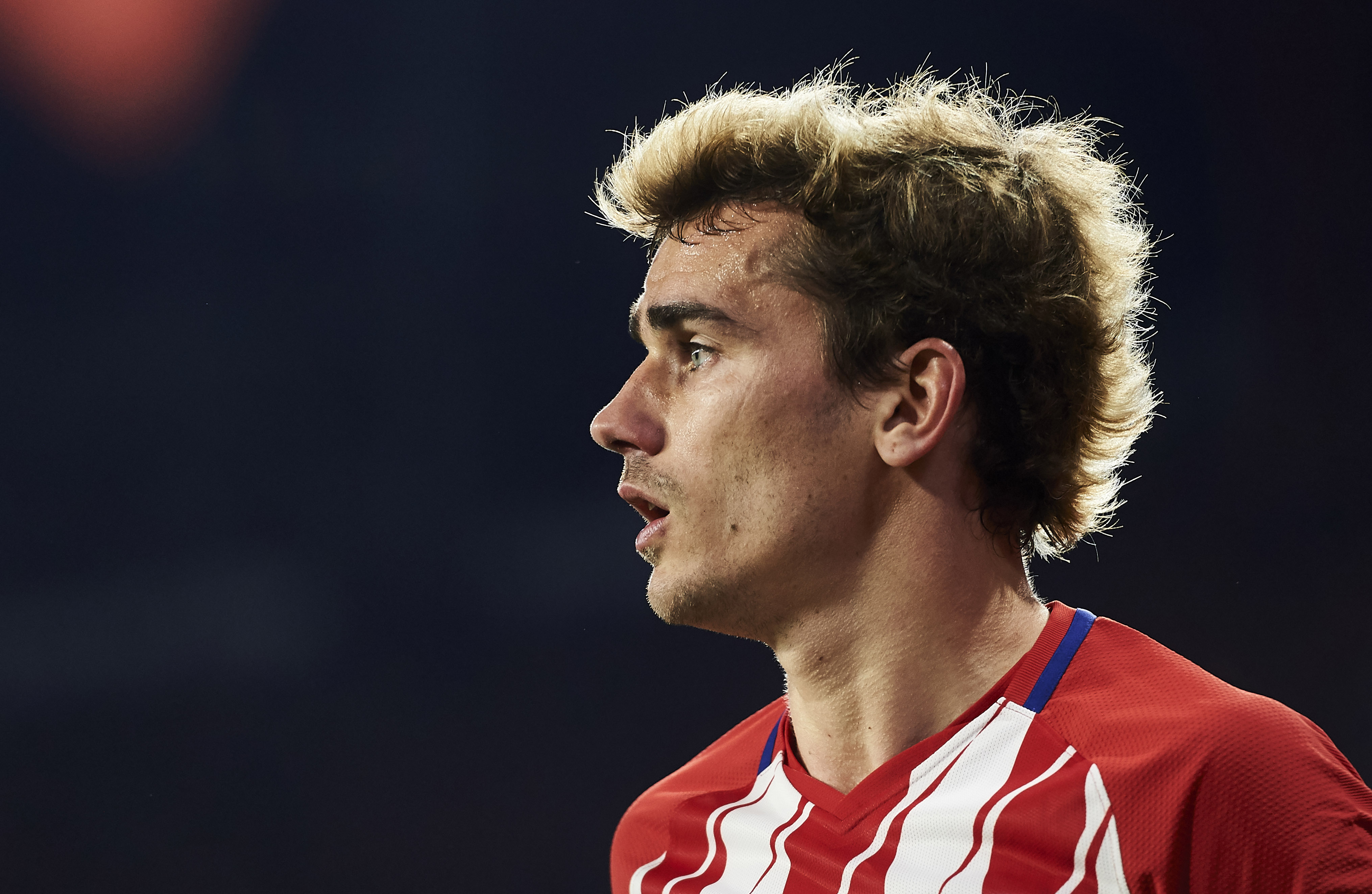 Will it be Barcelona or Manchester United for Griezmann? (Photo courtesy - Aitor Alcalde/Getty Images)