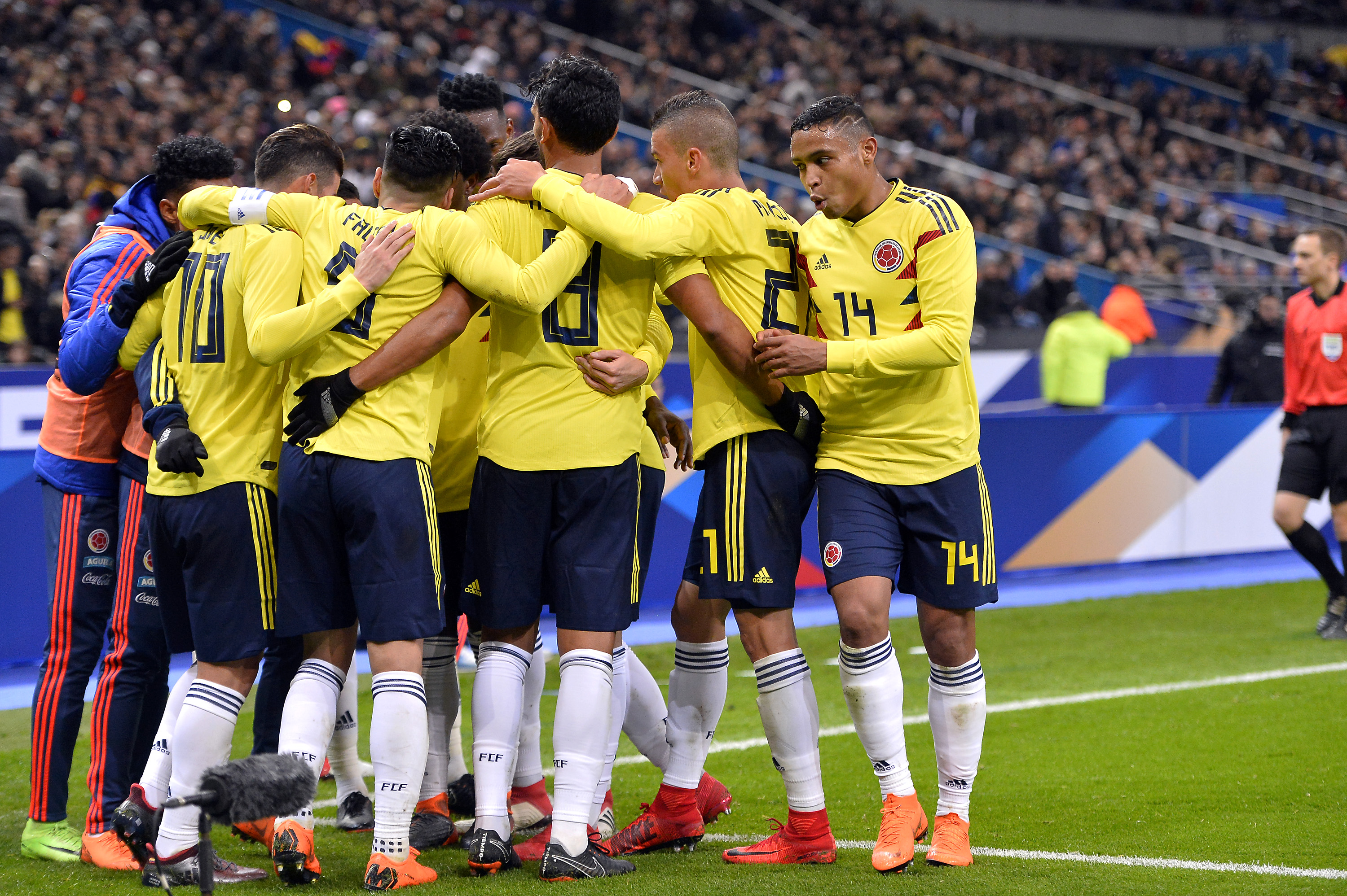 PARIS, FRANCE - MARCH 23:  Radamel Falcao of Colombia is congratulated by teammates after scoring during the international friendly match between France and Colombia at Stade de France on March 23, 2018 in Paris, France.  (Photo by Aurelien Meunier/Getty Images)