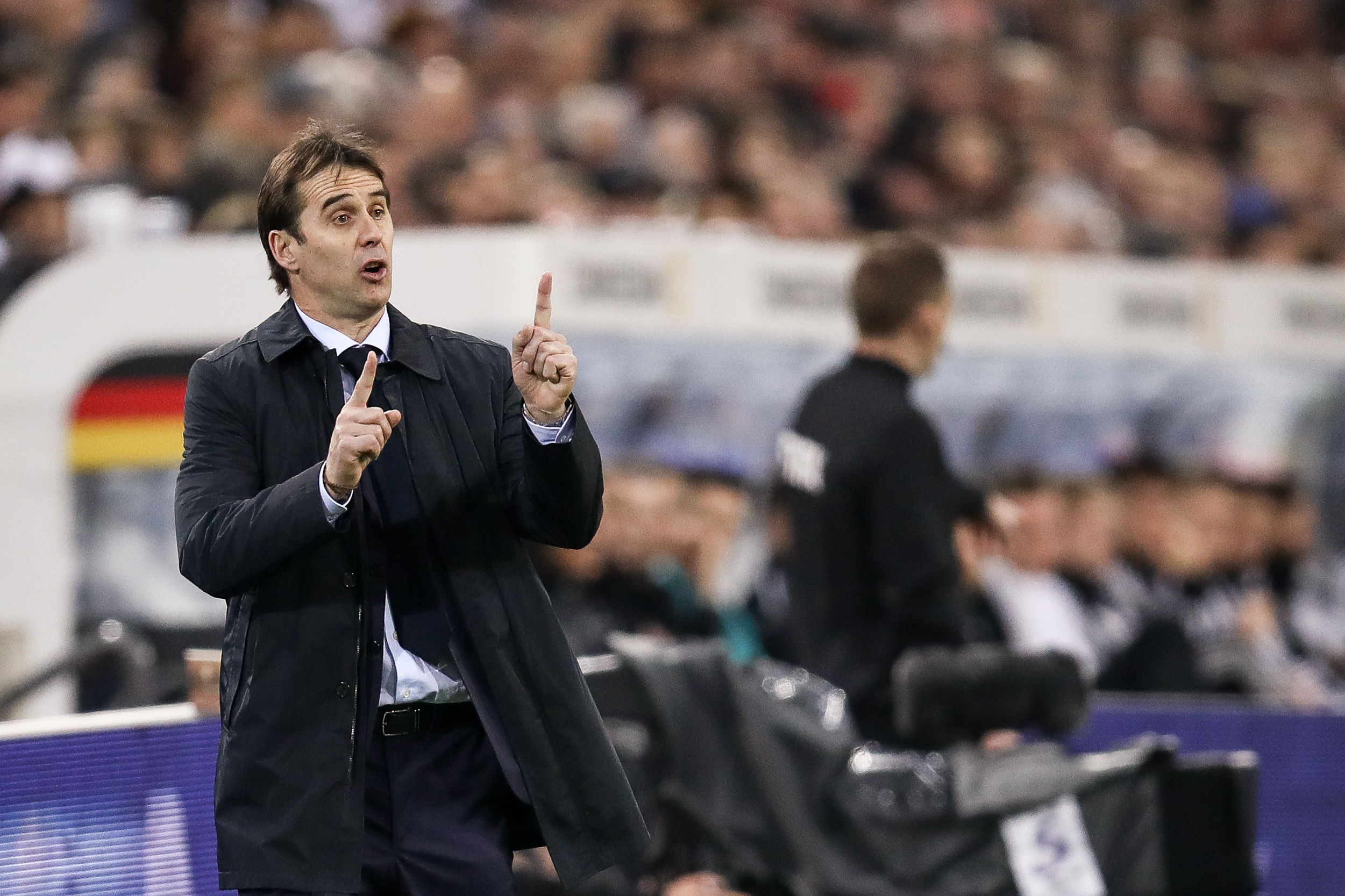 DUESSELDORF, GERMANY - MARCH 23: Head coach Julen Lopetegui reacts during the International friendly match between Germany and Spain at Esprit-Arena on March 23, 2018 in Duesseldorf, Germany. (Photo by Maja Hitij/Bongarts/Getty Images)