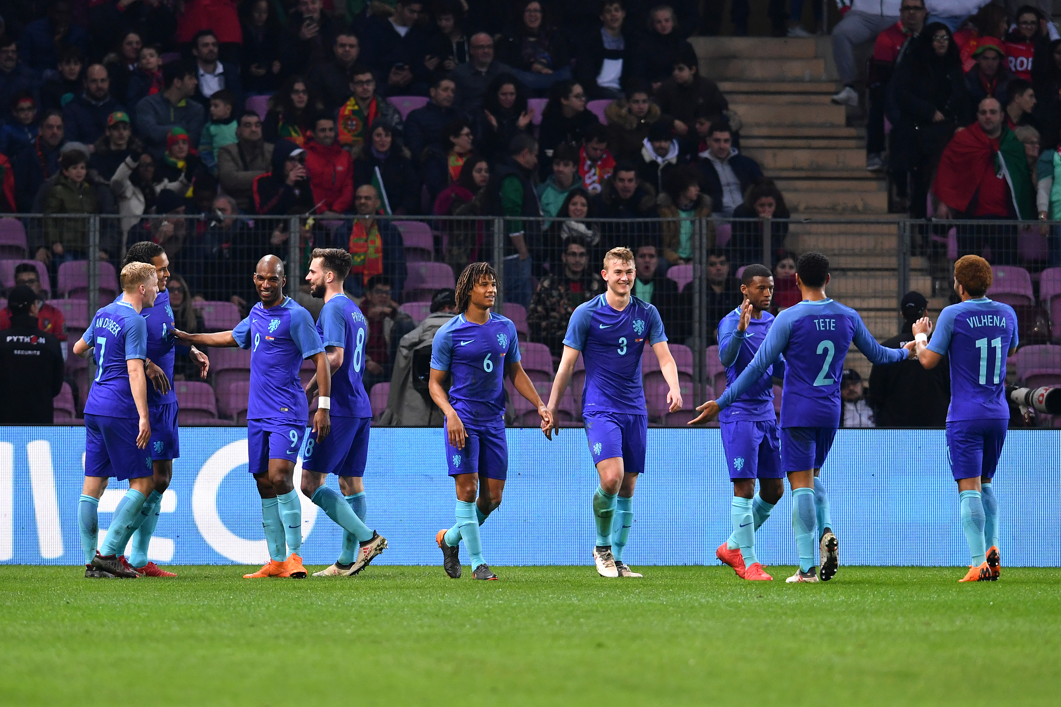 GENEVA, SWITZERLAND - MARCH 26:  Netherlands celebrate scoring their third goal during the  International Friendly match between Portugal v Netherlands at Stade de Geneve on March 26, 2018 in Geneva, Switzerland.  (Photo by Harold Cunningham/Getty Images)