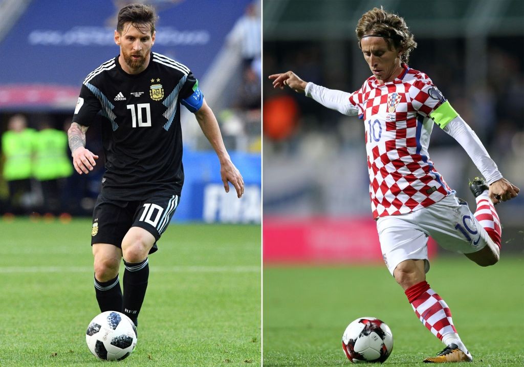 (COMBO) This combination of pictures created on June 19, 2018 shows Argentina's forward Lionel Messi in Moscow on June 16, 2018 (L) and Croatia's midfielder Luka Modric in Rijeka on October 6, 2017. - Argentina will play Croatia in their Russia 2018 World Cup Group D football match at the Nizhny Novgorod Stadium in Nizhny Novgorod on June 21, 2018. (Photo by Mladen ANTONOV and STR / AFP) (Photo credit should read MLADEN ANTONOV,STR/AFP/Getty Images