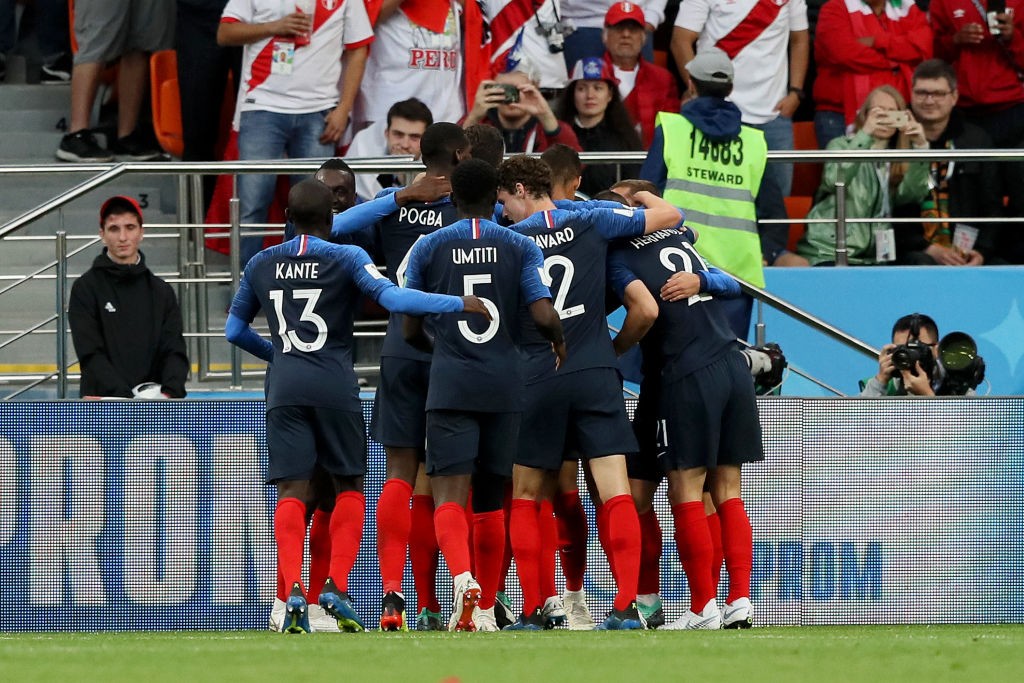 YEKATERINBURG, RUSSIA - JUNE 21: Kylian Mbappe of France celebrates with team mates after scoring his team's first goal during the 2018 FIFA World Cup Russia group C match between France and Peru at Ekaterinburg Arena on June 21, 2018 in Yekaterinburg, Russia. (Photo by Kevin C. Cox/Getty Images)