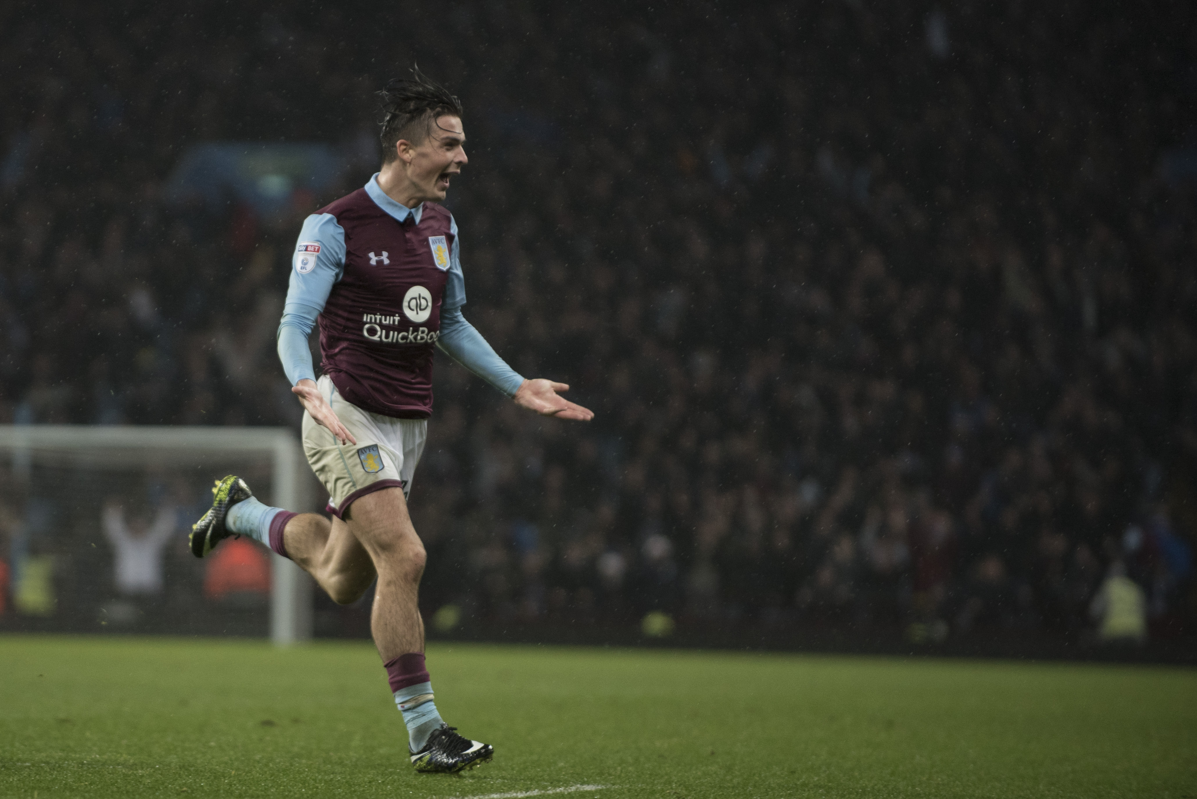 BIRMINGHAM, ENGLAND- DECEMBER 10: Jack Grealish  of Aston Villa  celebrates after scoring the first goal during the Sky Bet Championship match between Aston Villa and Wigan Athletic at Villa Park on December 10, 2016 in Birmingham, England (Photo by Nathan Stirk/Getty Images)