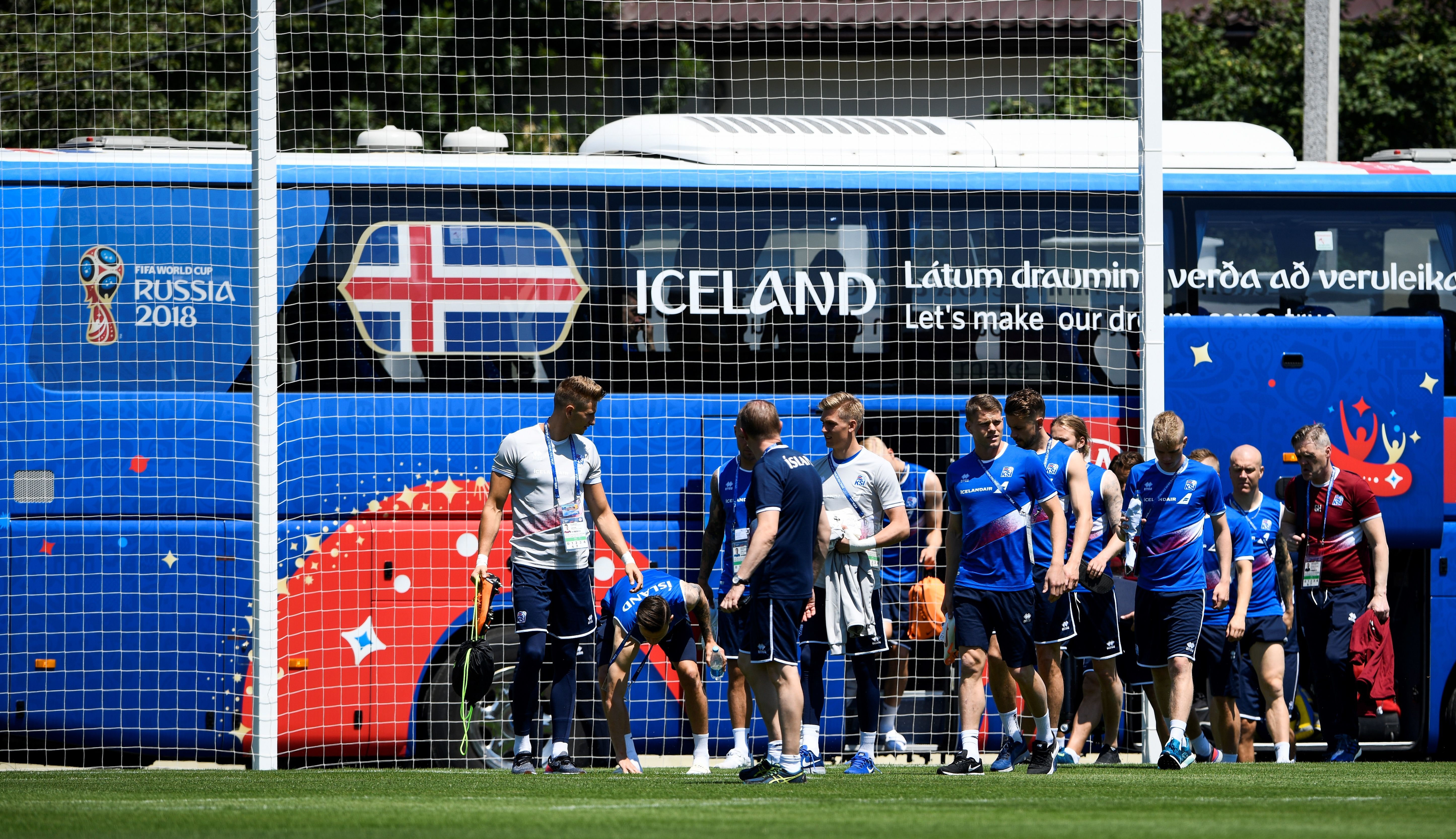 Iceland's players arrive for their first training session at Olimp Stadium in Kabardinka on June 10, 2018, ahead of the Russia 2018 World Cup. (Photo by Jonathan NACKSTRAND / AFP)        (Photo credit should read JONATHAN NACKSTRAND/AFP/Getty Images)