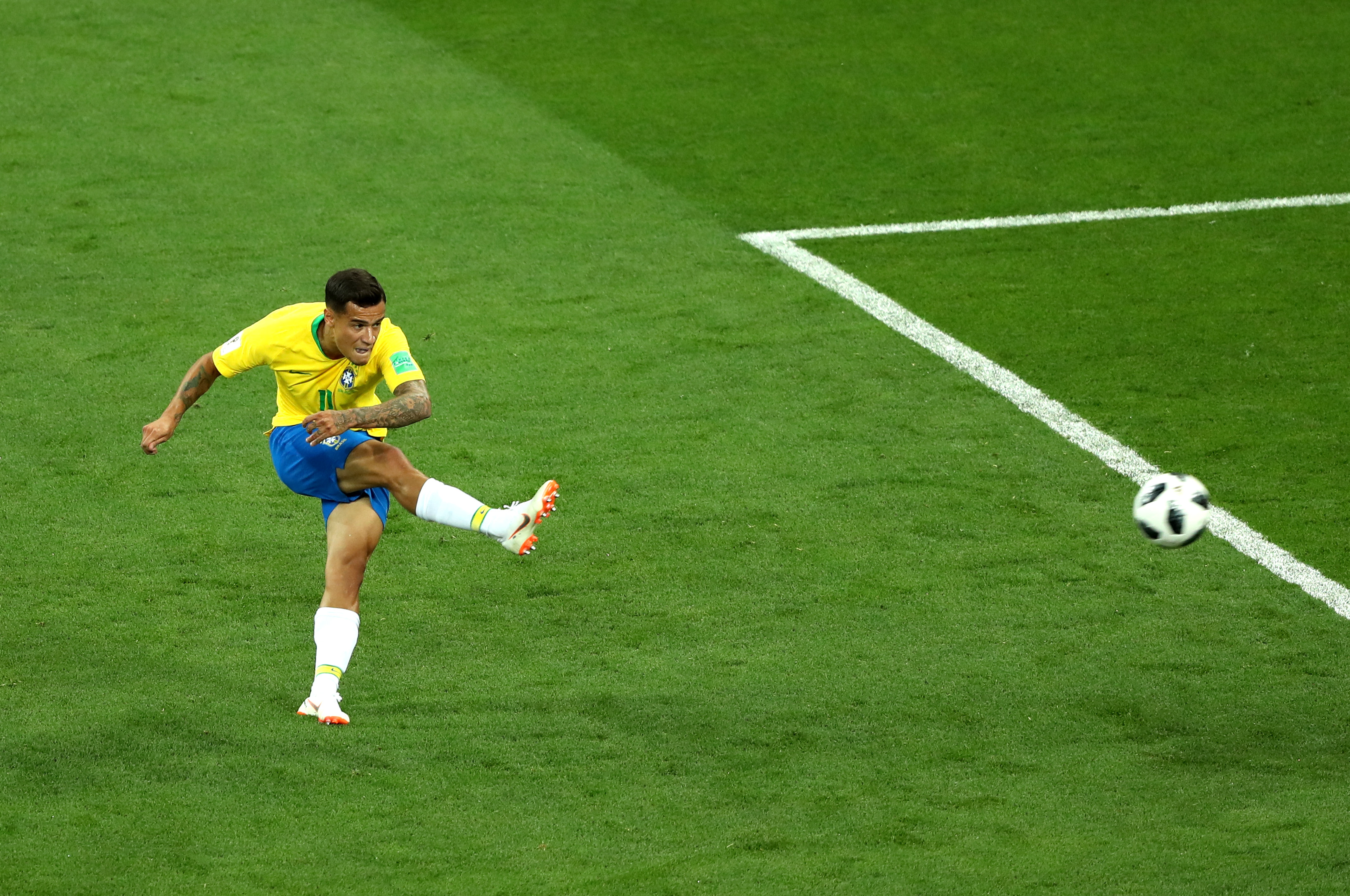 Curling it like Coutinho. (Picture Courtesy - AFP/Getty Images)