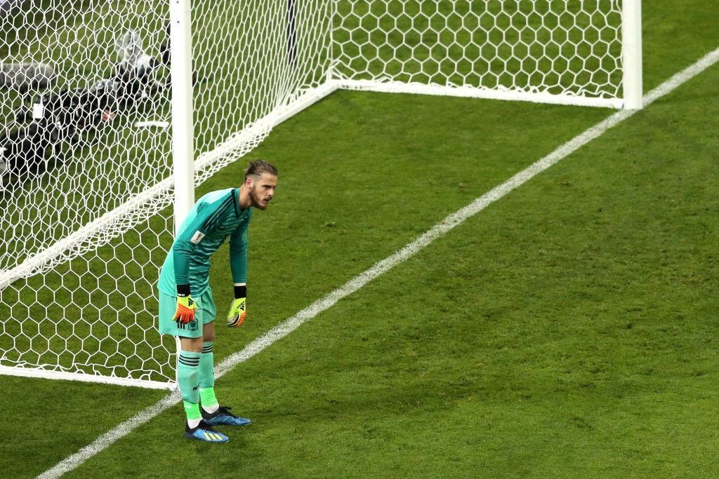 SOCHI, RUSSIA - JUNE 15: David De Gea of Spain looks dejected following Portugal's second goal during the 2018 FIFA World Cup Russia group B match between Portugal and Spain at Fisht Stadium on June 15, 2018 in Sochi, Russia. (Photo by Michael Steele/Getty Images)