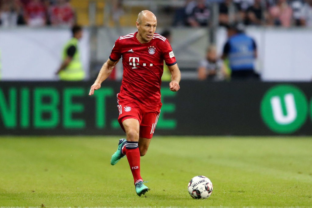 FRANKFURT AM MAIN, GERMANY - AUGUST 12: Arjen Robben of Bayern runs with the ball during the DFL Supercup match between Eintracht Frankfurt an Bayern Muenchen at Commerzbank-Arena on August 12, 2018 in Frankfurt am Main, Germany. (Photo by Christof Koepsel/Bongarts/Getty Images)