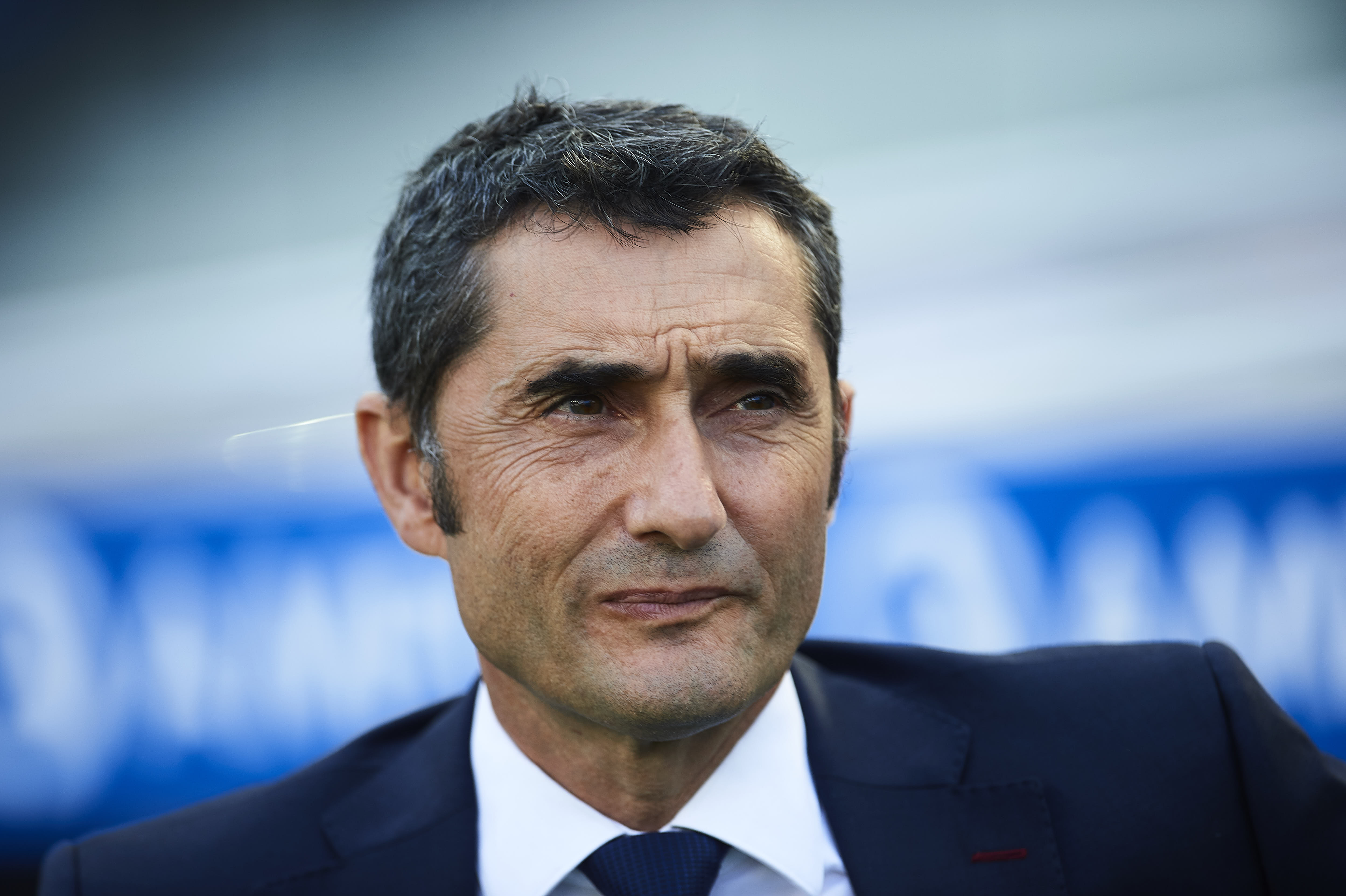 SAN SEBASTIAN, SPAIN - SEPTEMBER 15:  Head Coach of FC Barcelona Ernesto Valverde looks on during the La Liga match between Real Sociedad and FC Barcelona at Estadio Anoeta on September 15, 2018 in San Sebastian, Spain.  (Photo by Aitor Alcalde/Getty Images)