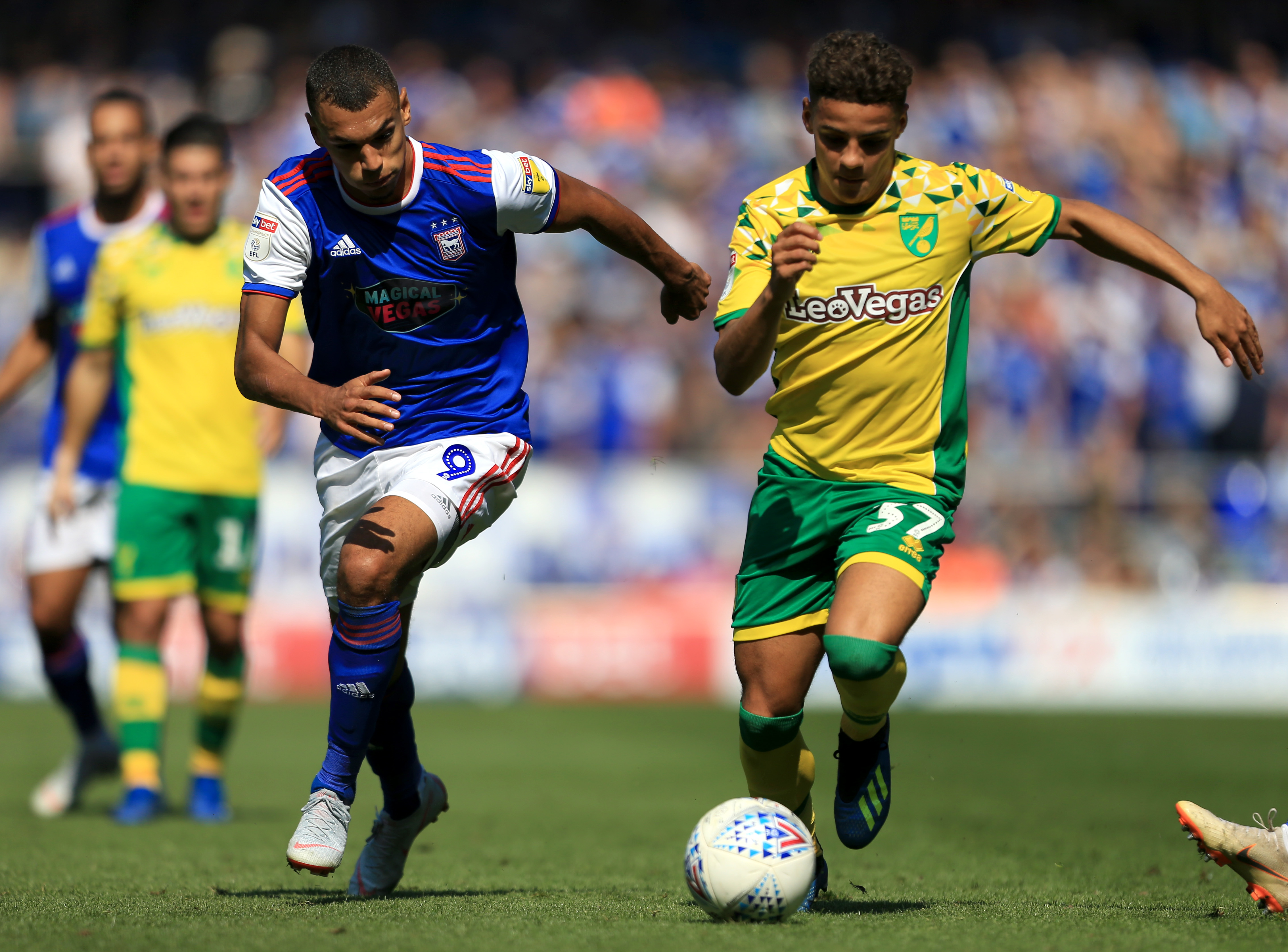 IPSWICH, ENGLAND - SEPTEMBER 02:  Max Aarons of Norwich City takes on Kayden Jackson of Ipswich Town during the Sky Bet Championship match between Ipswich Town and Norwich City at Portman Road on September 2, 2018 in Ipswich, England.  (Photo by Stephen Pond/Getty Images)