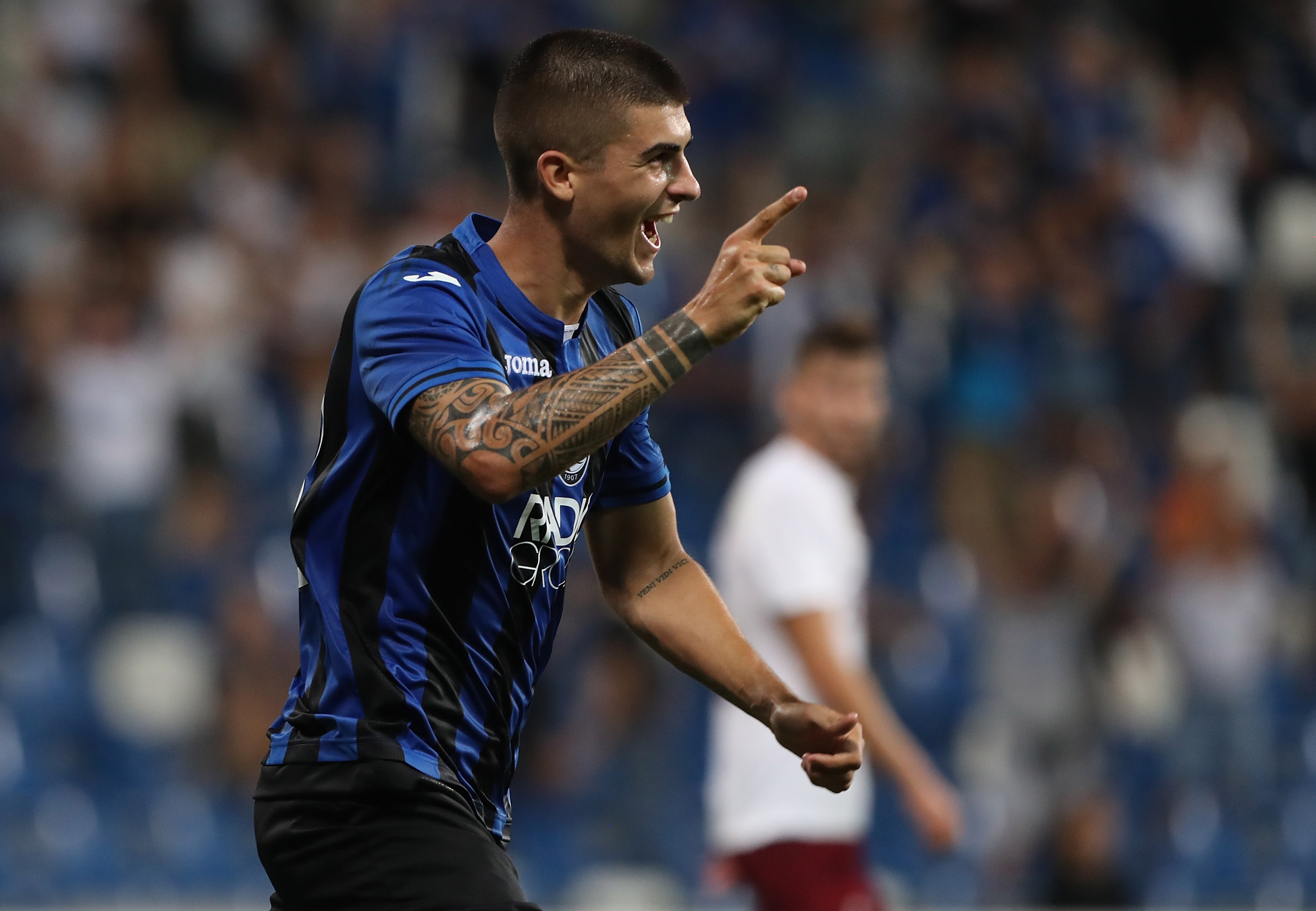 REGGIO NELL'EMILIA, ITALY - JULY 26:  Gianluca Mancini of Atalanta BC celebrates after scoring the second goal of his team during the Europa League Second Qualifying Round match between Atalanta BC and FK Sarajevo at Mapei Stadium - Citta' del Tricolore on July 26, 2018 in Reggio nell'Emilia, Italy.  (Photo by Marco Luzzani/Getty Images)