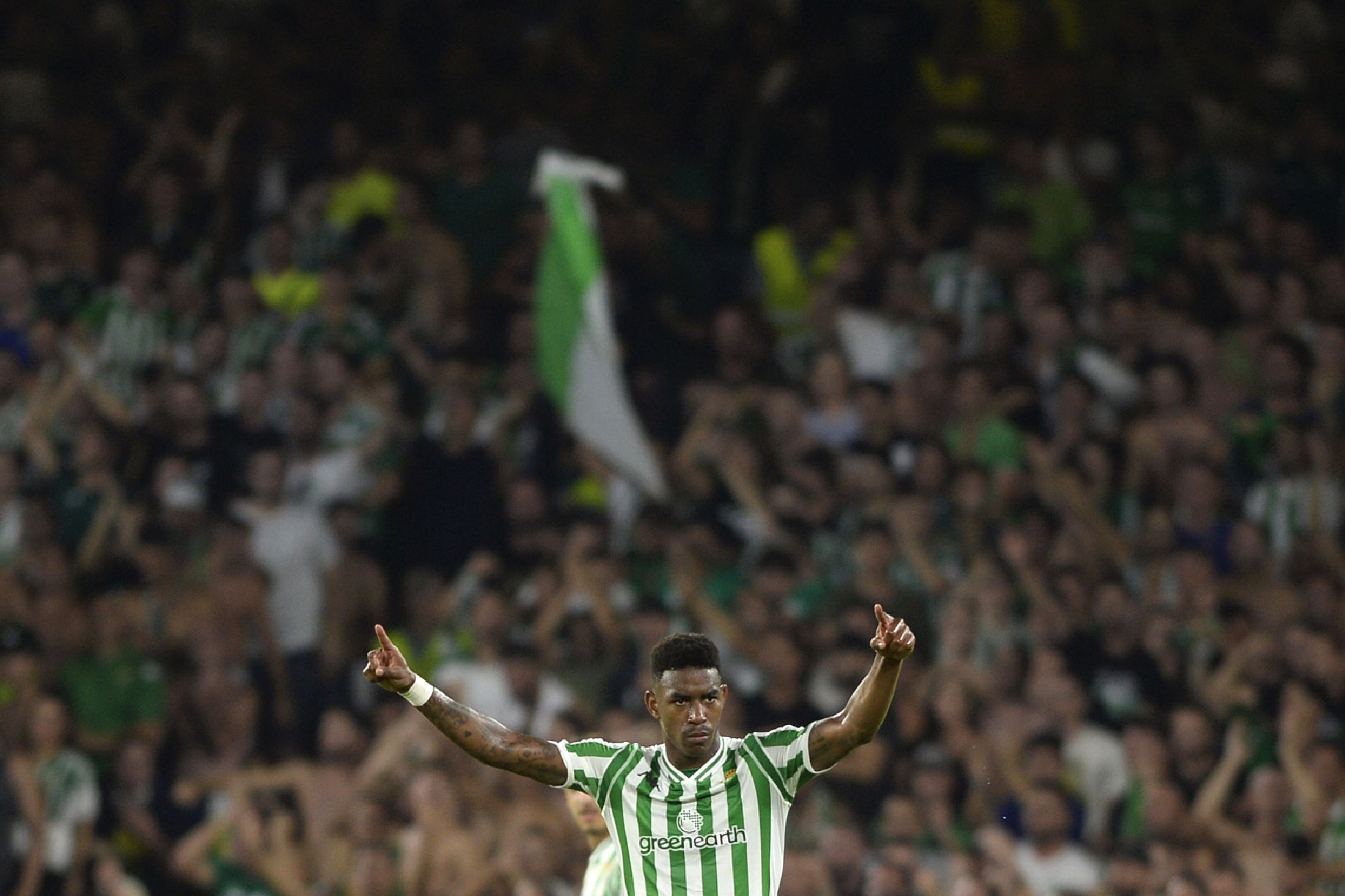 Real Betis' Dominican defender Junior Firpo reacts during the Spanish league football match between Real Betis and Sevilla FC at the Benito Villamarin stadium in Seville on September 2, 2018. (Photo by CRISTINA QUICLER / AFP)        (Photo credit should read CRISTINA QUICLER/AFP/Getty Images)