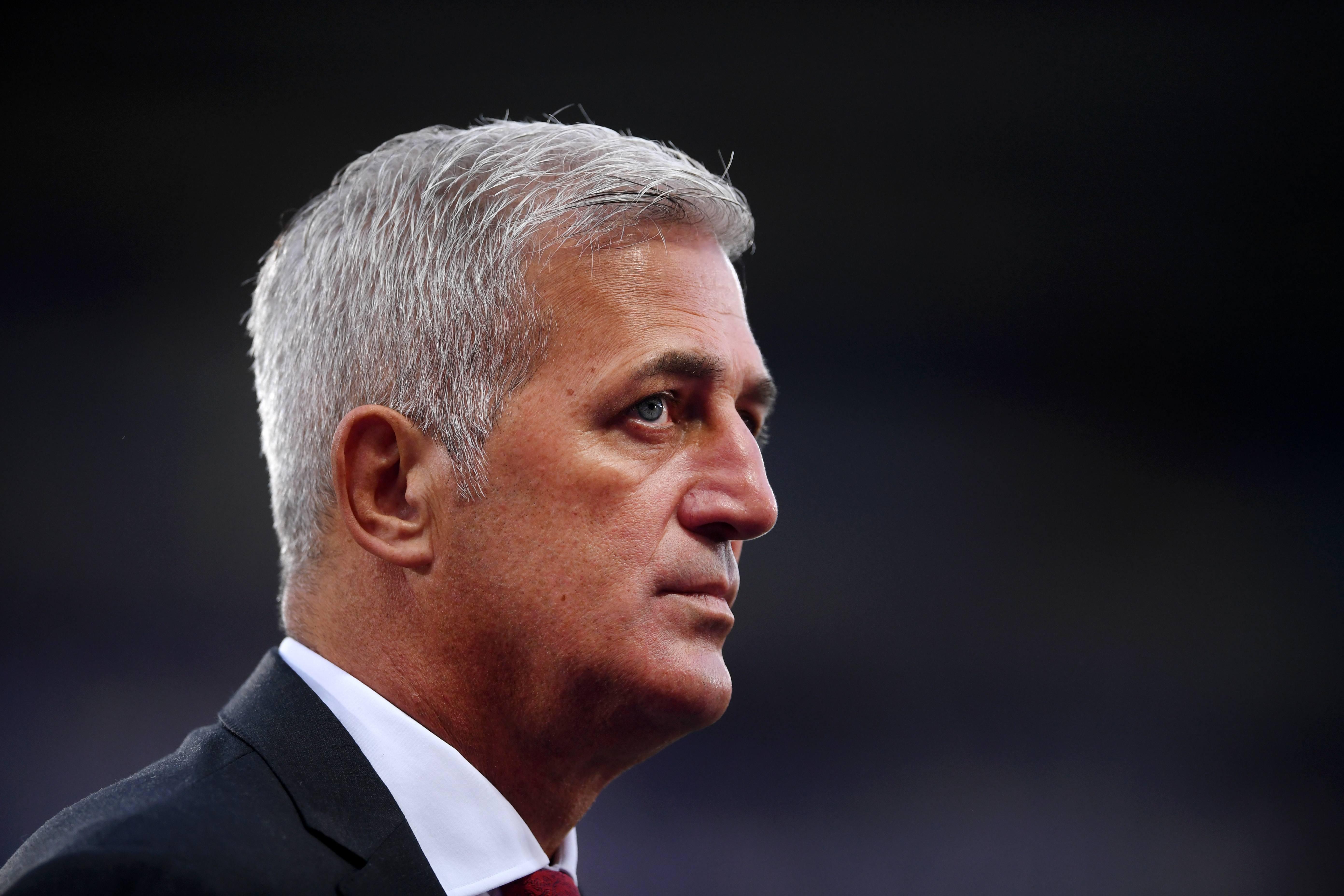 LEICESTER, ENGLAND - SEPTEMBER 11:  Vladimir Petkovic, Head coach of Switzerland looks on prior to the international friendly match between England and Switzerland at The King Power Stadium on September 11, 2018 in Leicester, United Kingdom.  (Photo by Laurence Griffiths/Getty Images)