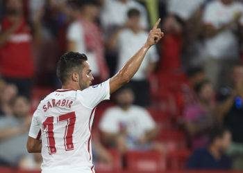 SEVILLE, SPAIN - JULY 26:  Pablo Sarabia of Sevilla FC (L) celebrates scoring the third goal of his team during Sevilla v Ujpest UEFA Europa League Second Qualifying Round 1st leg match at Estadio Ramon Sanchez Pizjuan on July 26, 2018 in Seville, Spain.  (Photo by Aitor Alcalde/Getty Images)