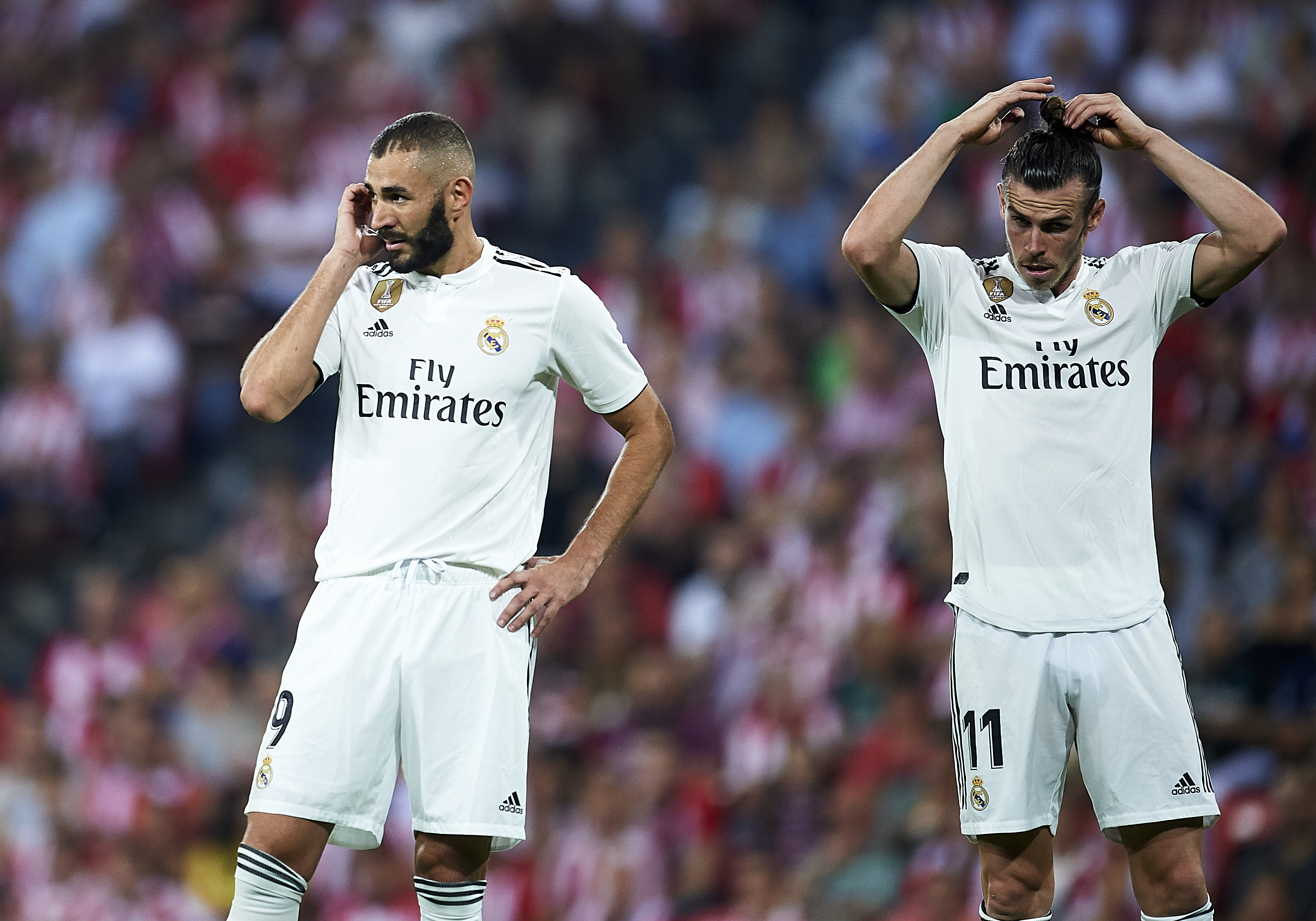 BILBAO, SPAIN - SEPTEMBER 15:  Gareth Bale and Karim Benzema of Real Madrid reacts during the La Liga match between Athletic Club Bilbao and Real Madrid at San Mames Stadium on September 15, 2018 in Bilbao, Spain.  (Photo by Juan Manuel Serrano Arce/Getty Images)