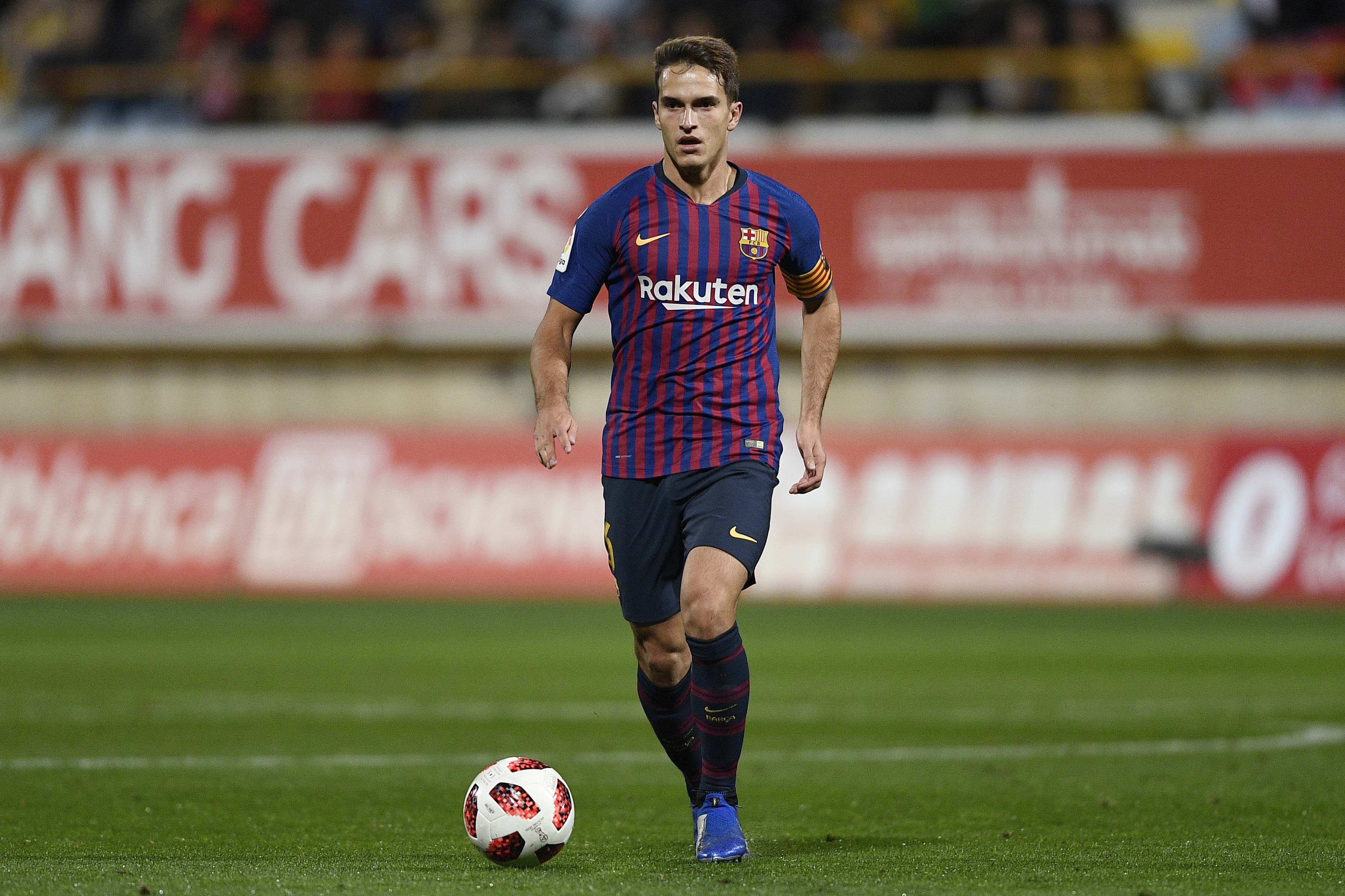 LEON, SPAIN - OCTOBER 31: Denis Suarez of FC Barcelona in action during the Spanish Copa del Rey match between Cultural Leonesa and FC Barcelona at Estadio Reino de Leon on October 31, 2018 in Leon, Spain. (Photo by Octavio Passos/Getty Images)