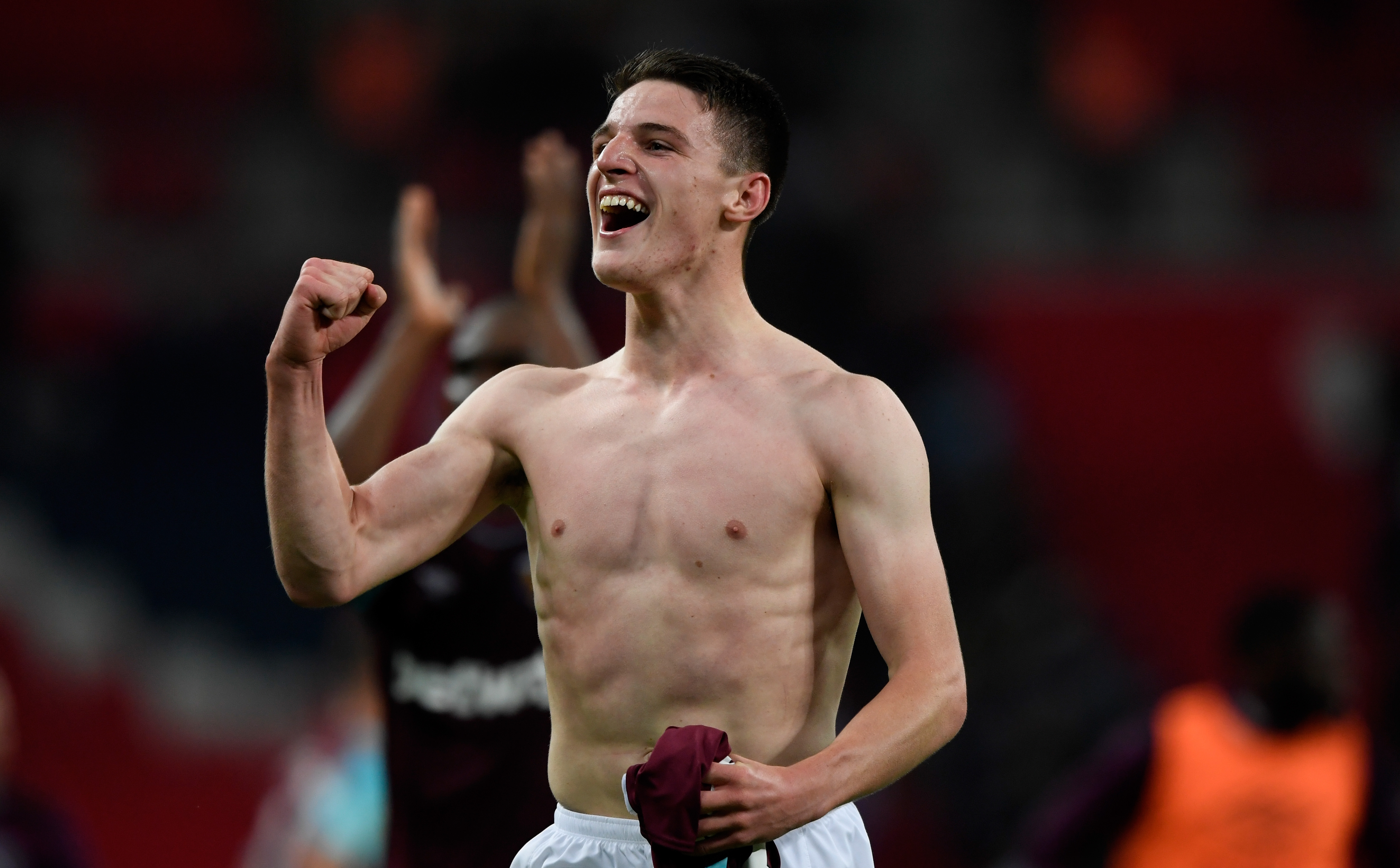 LONDON, ENGLAND - OCTOBER 25:  Declan Rice of West Ham United celebrates his side's win following the Carabao Cup Fourth Round match between Tottenham Hotspur and West Ham United at Wembley Stadium on October 25, 2017 in London, England.  (Photo by Stu Forster/Getty Images)