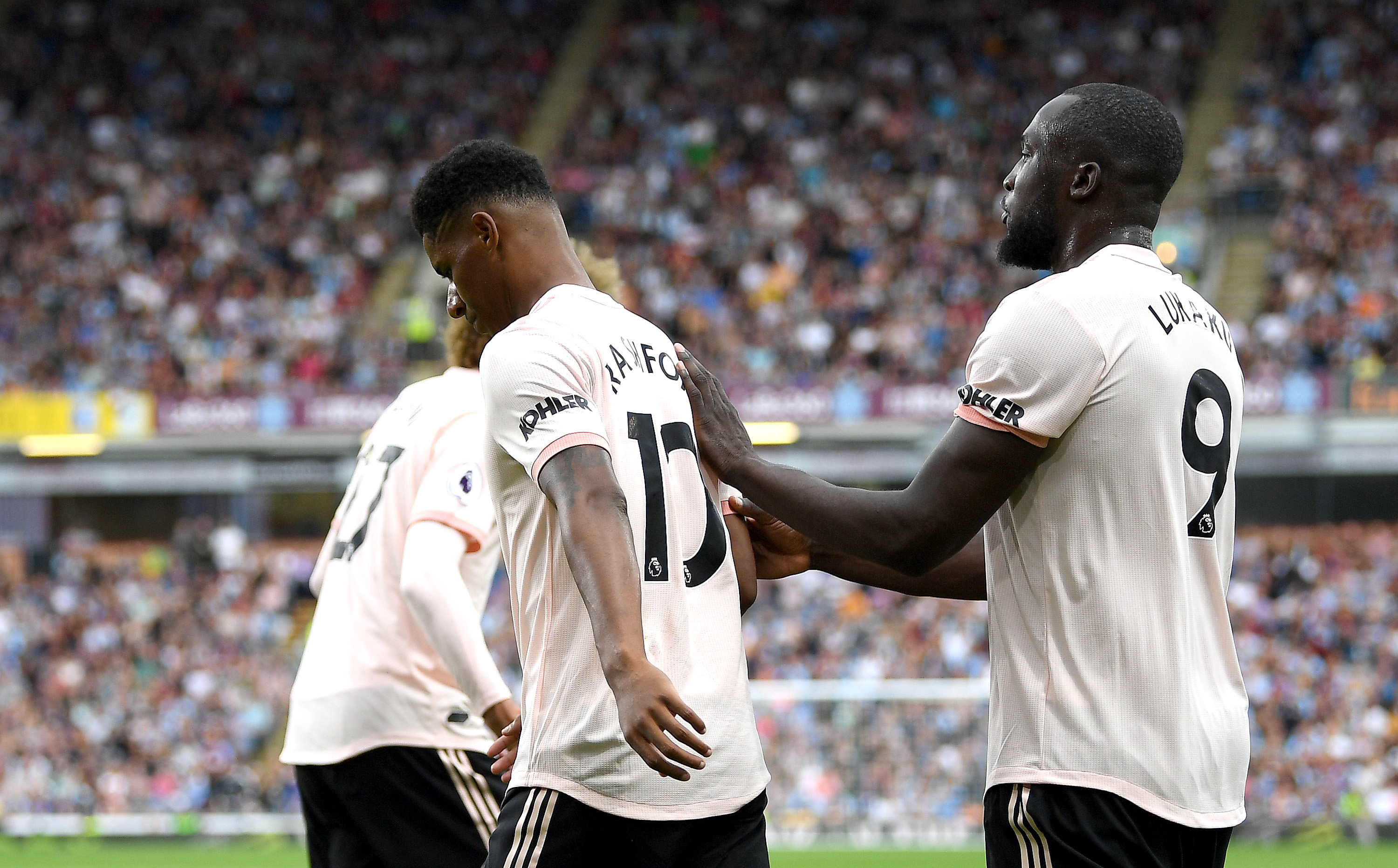 BURNLEY, ENGLAND - SEPTEMBER 02:  Marcus Rashford of Manchester United is consoled by Romelu Lukaku of Manchester United as he is sent off during the Premier League match between Burnley FC and Manchester United at Turf Moor on September 2, 2018 in Burnley, United Kingdom.  (Photo by Shaun Botterill/Getty Images)