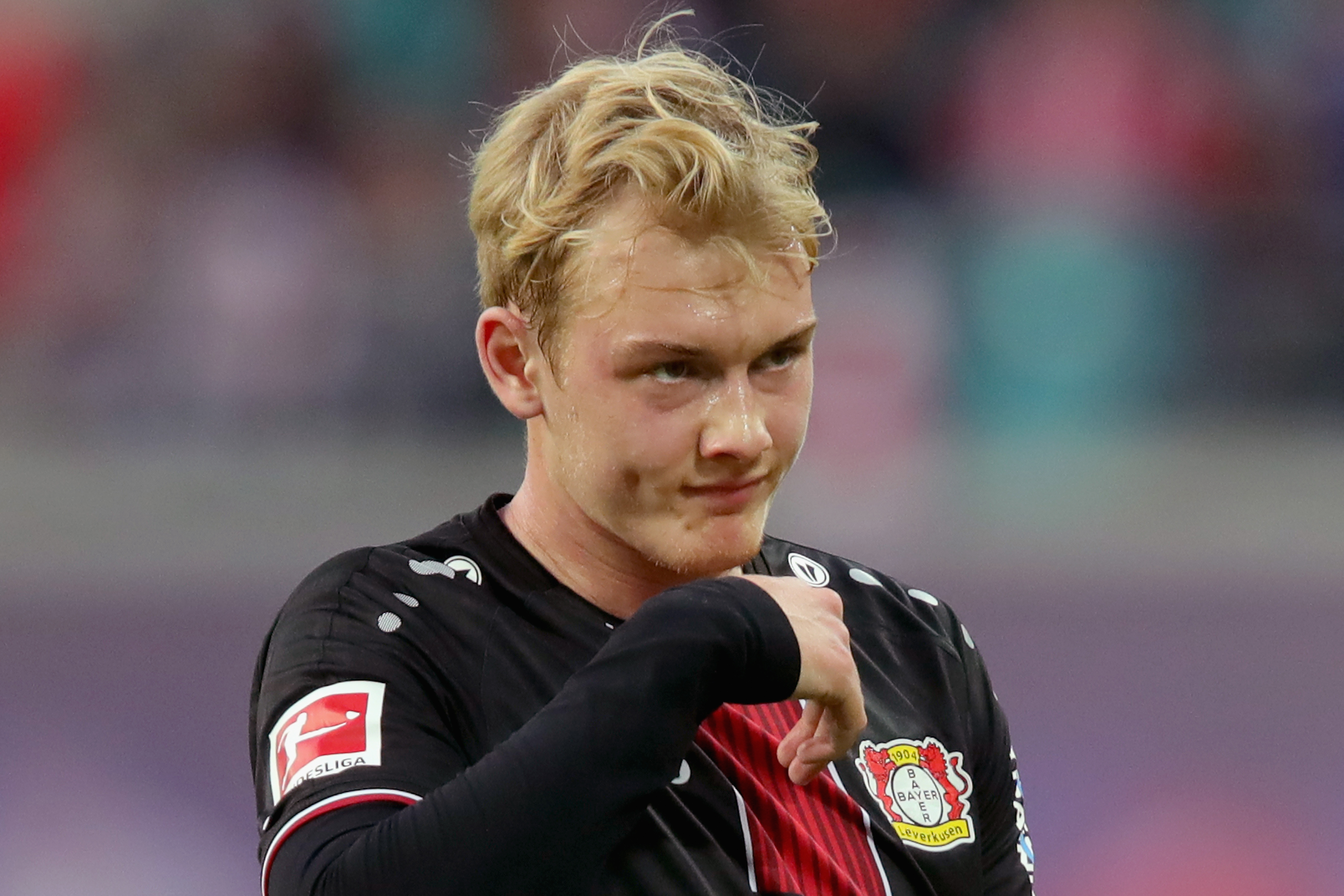 LEIPZIG, GERMANY - NOVEMBER 11:  Julian Brandt of Lerverkusen reacts during the Bundesliga match between RB Leipzig and Bayer 04 Leverkusen at Red Bull Arena on November 11, 2018 in Leipzig, Germany.  (Photo by Alexander Hassenstein/Bongarts/Getty Images)