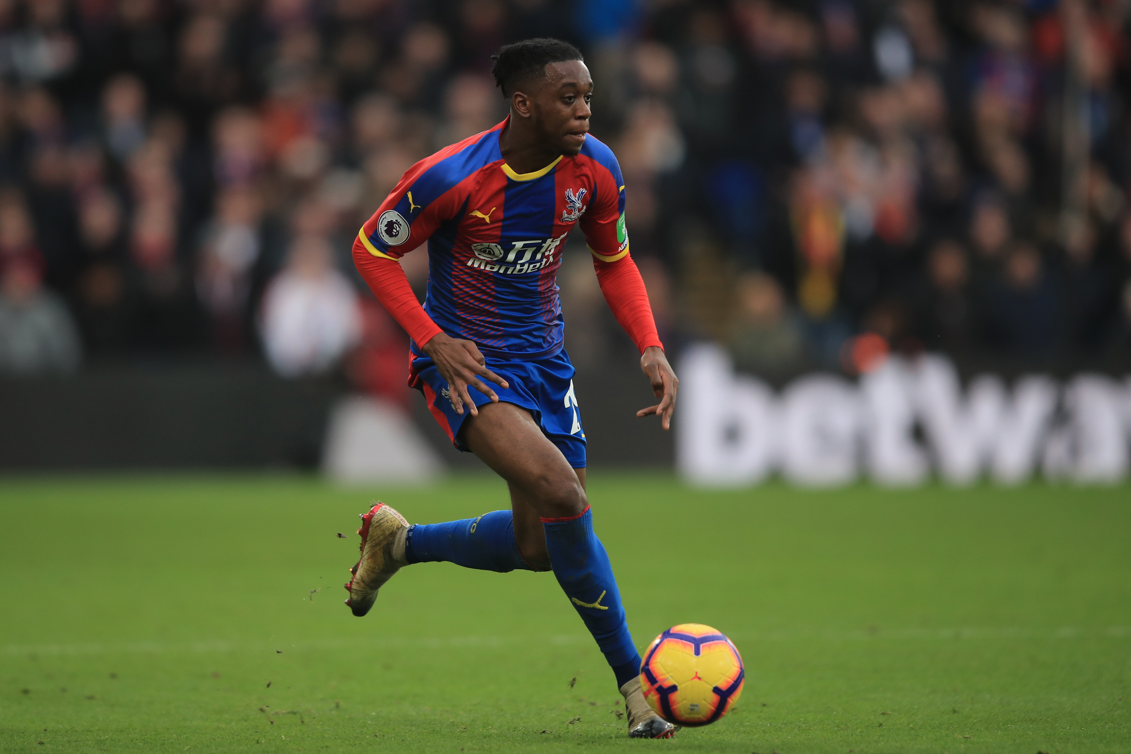 LONDON, ENGLAND - DECEMBER 30:  Aaron Wan-Bissaka of Crystal Palace during the Premier League match between Crystal Palace and Chelsea FC at Selhurst Park on December 30, 2018 in London, United Kingdom. (Photo by Marc Atkins/Getty Images)