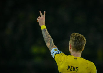 Dortmund's forward Marco Reus celebrate scoring the 1-1 equalizer during the German Cup (DFB Pokal) last 16 football match BVB Borussia Dortmund v Werder Bremen in Dortmund, western Germany on February 5, 2019. (Photo by SASCHA SCHUERMANN / AFP) / DFB REGULATIONS PROHIBIT ANY USE OF PHOTOGRAPHS AS IMAGE SEQUENCES AND QUASI-VIDEO.        (Photo credit should read SASCHA SCHUERMANN/AFP/Getty Images)