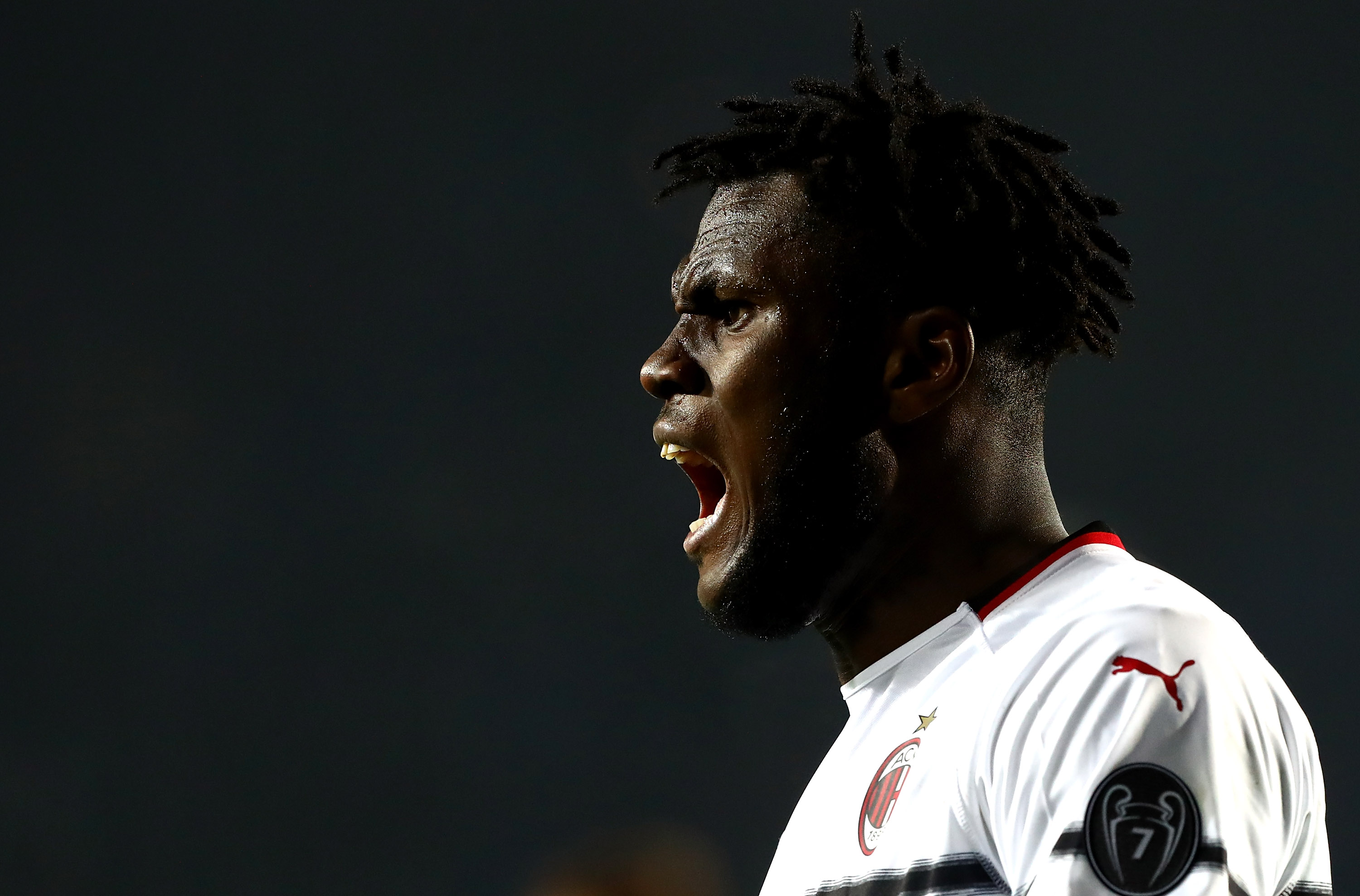 Will Kessie leave Barcelona soon? (Photo by Marco Luzzani/Getty Images)