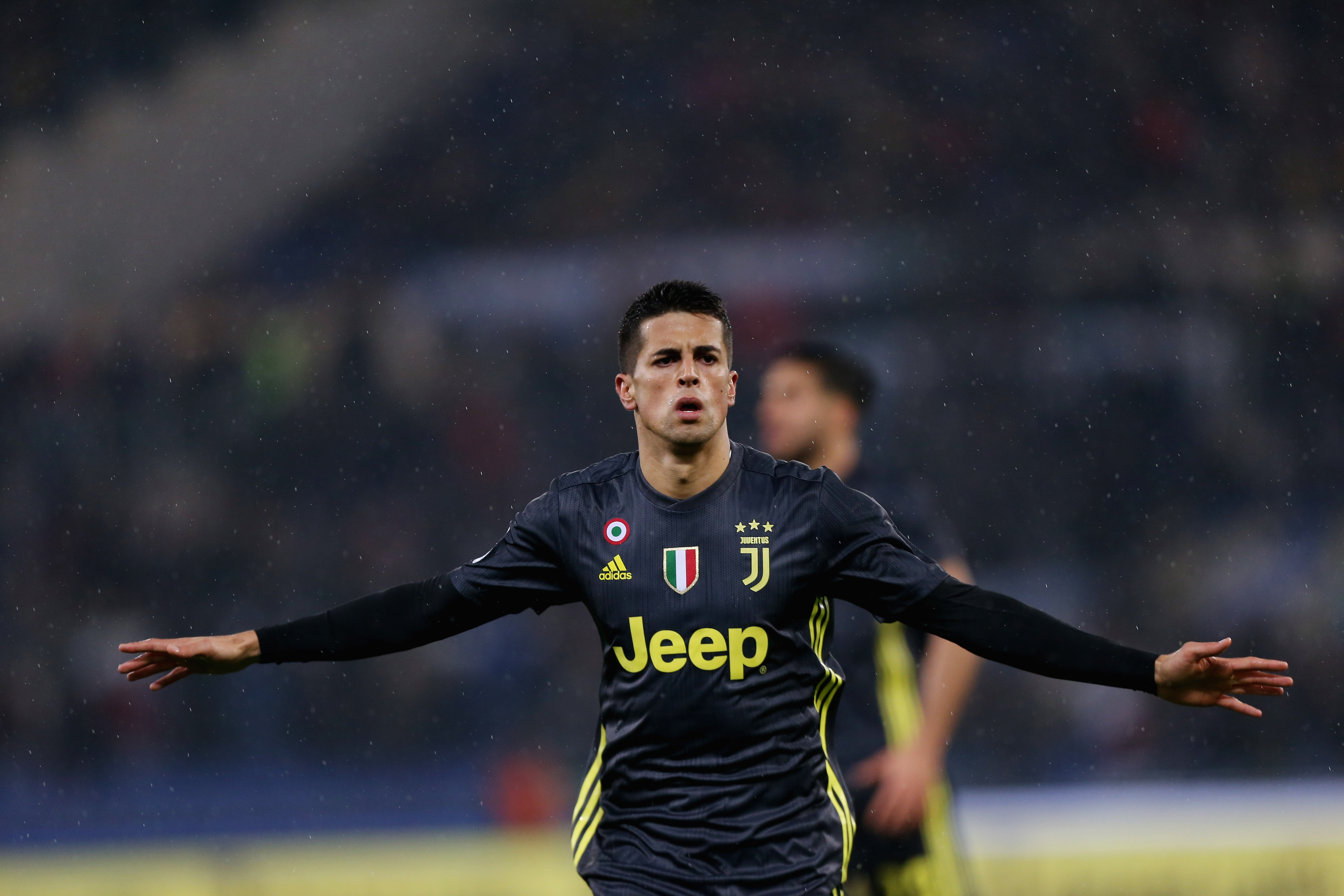 ROME, ITALY - JANUARY 27:  Joao Cancelo of Juventus celebrates after scoring the team's first goal during the Serie A match between SS Lazio and Juventus at Stadio Olimpico on January 27, 2019 in Rome, Italy.  (Photo by Paolo Bruno/Getty Images)