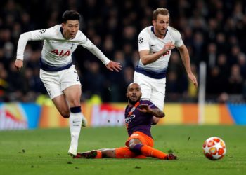 No Kane and Son for Spurs (Photo by ADRIAN DENNIS/AFP/Getty Images)