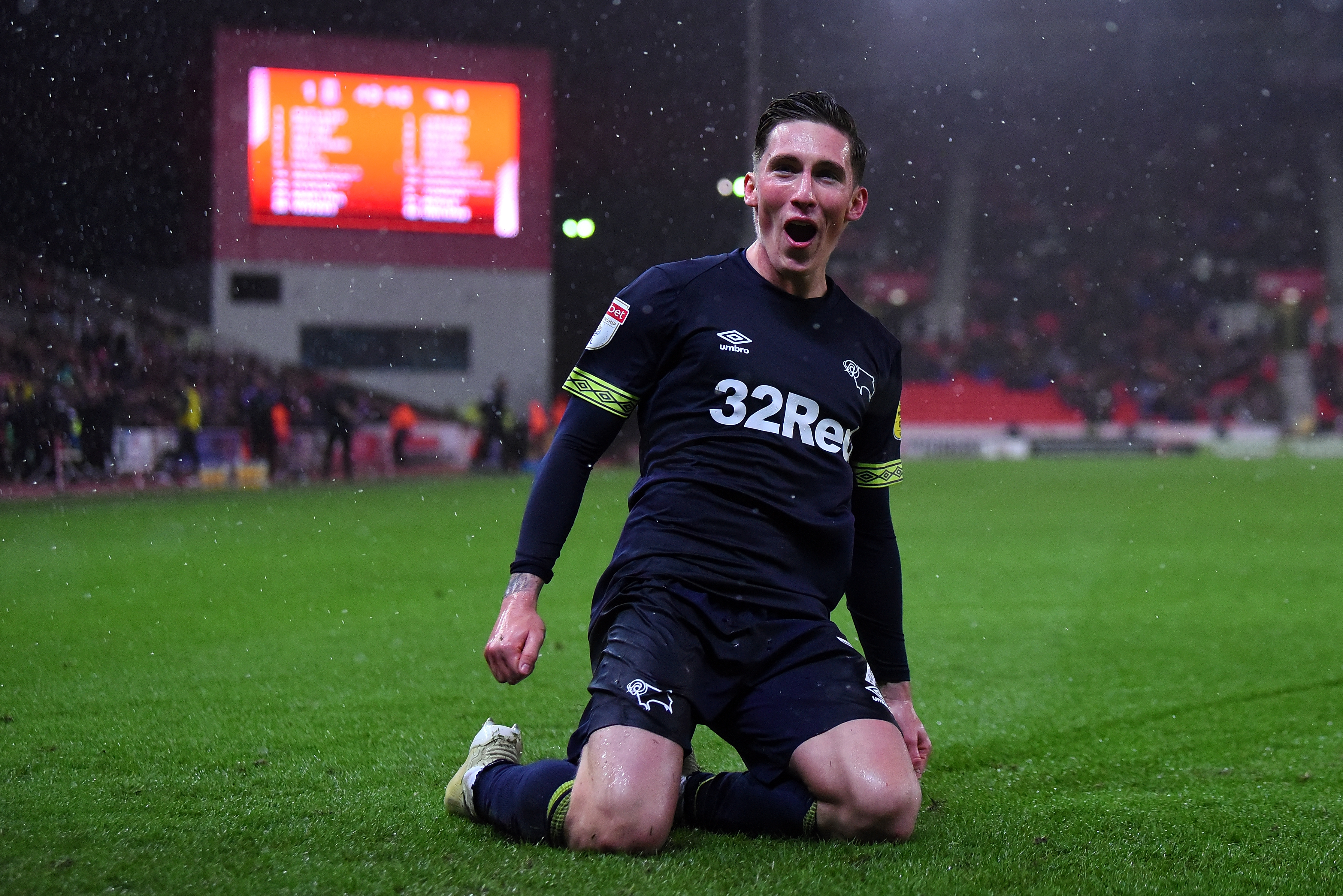 STOKE ON TRENT, ENGLAND - NOVEMBER 28:  Harry Wilson of Derby County celebrates scoring during the Sky Bet Championship match between Stoke City and Derby County at Bet365 Stadium on November 28, 2018 in Stoke on Trent, England.  (Photo by Nathan Stirk/Getty Images)