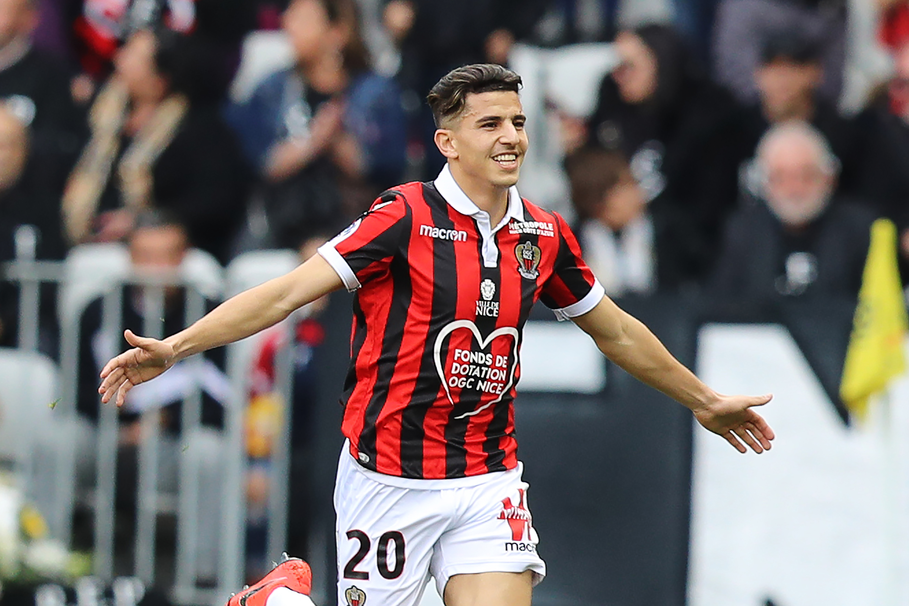 Nice's Algerian defender Youcef Atal celebrates afte scoring a goal during the French L1 football match between Nice (OGCN) and Strasbourg (RCSA) on March 3, 2019, at the Allianz Riviera stadium in Nice, southeastern France. (Photo by VALERY HACHE / AFP)        (Photo credit should read VALERY HACHE/AFP/Getty Images)