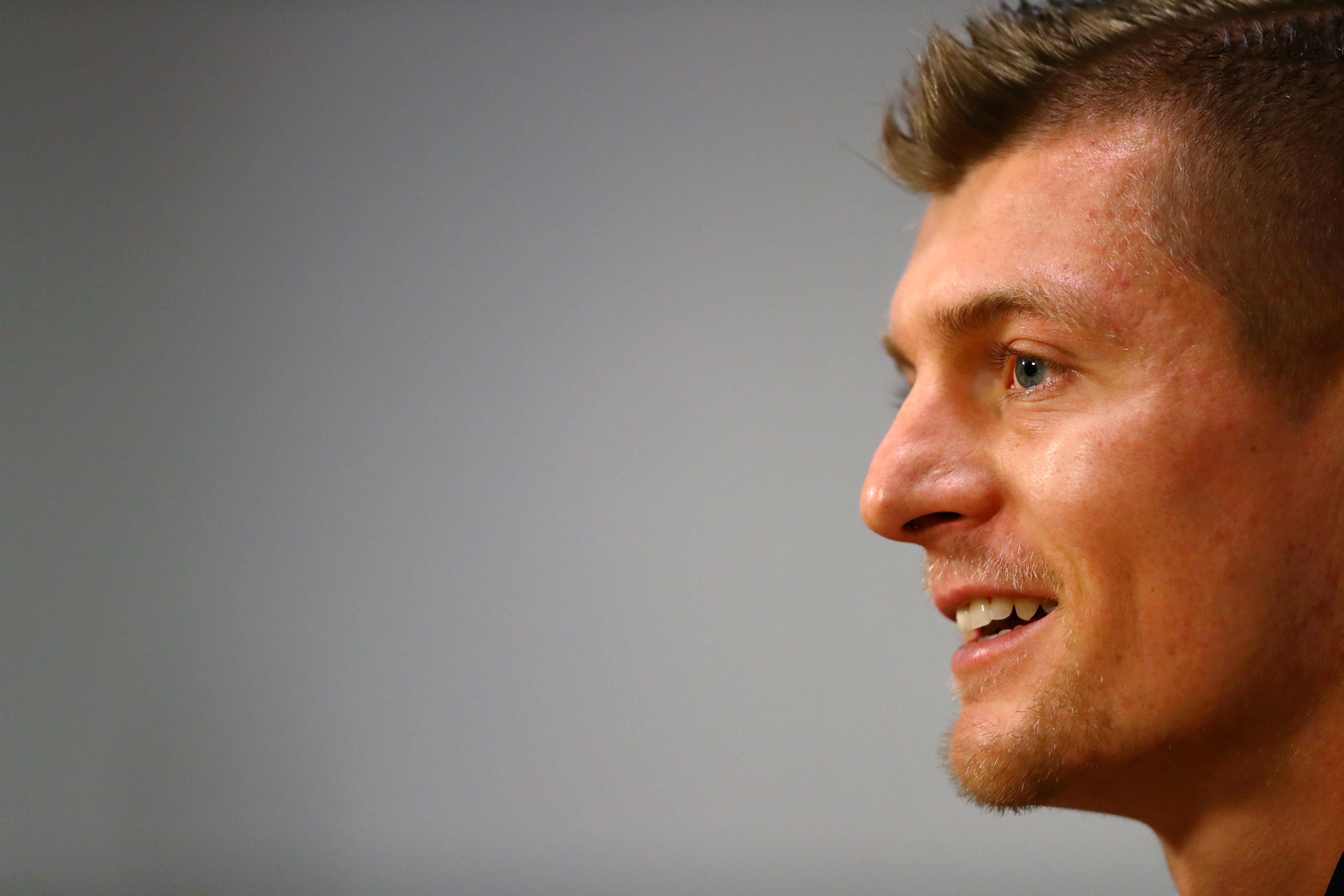 AMSTERDAM, NETHERLANDS - MARCH 23: Toni Kroos of Germany speaks to the media during a press conference ahead of their UEFA European Championship Qualifier match against the Netherlands at Johan Cruyff Arena on March 23, 2019 in Amsterdam, Netherlands. (Photo by Dean Mouhtaropoulos/Getty Images)