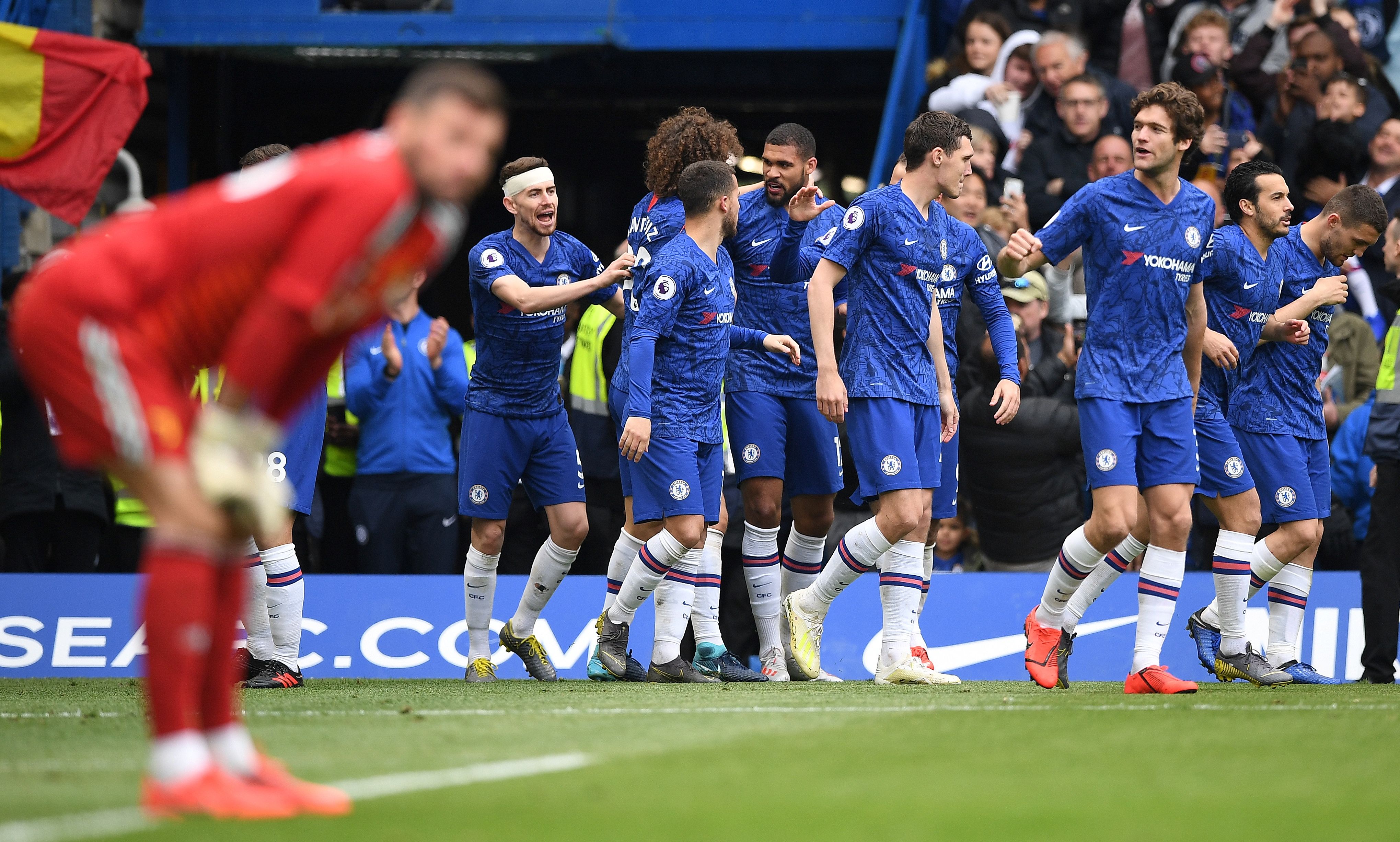 Chelsea's English midfielder Ruben Loftus-Cheek (C) celebrates scoring the opening goal during the English Premier League football match between Chelsea and Watford at Stamford Bridge in London on May 5, 2019. (Photo by Daniel LEAL-OLIVAS / AFP) / RESTRICTED TO EDITORIAL USE. No use with unauthorized audio, video, data, fixture lists, club/league logos or 'live' services. Online in-match use limited to 120 images. An additional 40 images may be used in extra time. No video emulation. Social media in-match use limited to 120 images. An additional 40 images may be used in extra time. No use in betting publications, games or single club/league/player publications. /         (Photo credit should read DANIEL LEAL-OLIVAS/AFP/Getty Images)