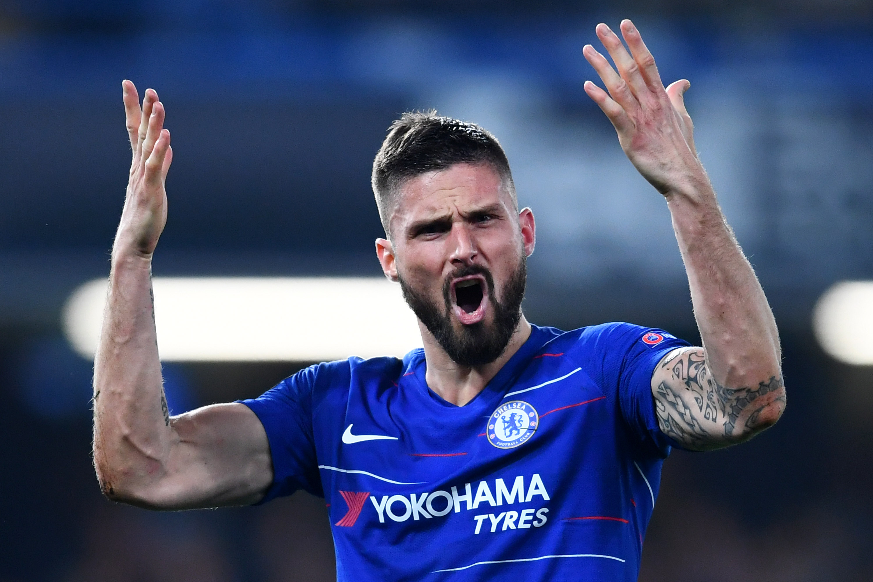 LONDON, ENGLAND - MAY 09:  Olivier Giroud of Chelsea reacts during the UEFA Europa League Semi Final Second Leg match between Chelsea and Eintracht Frankfurt at Stamford Bridge on May 09, 2019 in London, England. (Photo by Clive Mason/Getty Images)