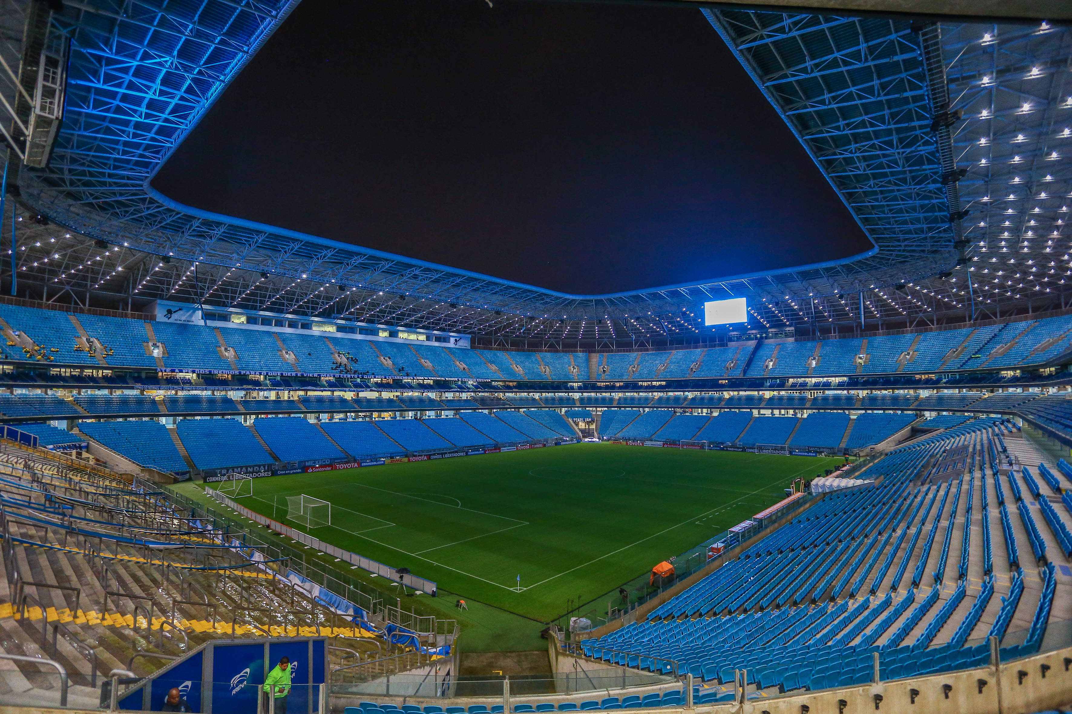 PORTO ALEGRE, BRAZIL - OCTOBER 02: General view of Arena do Gremio before the match between Gremio and Atletico Tucuman as part of Copa Conmebol Libertadores 2018 at Arena do Gremio on October 02, 2018, in Porto Alegre, Brazil. (Photo by Lucas Uebel/Getty Images)