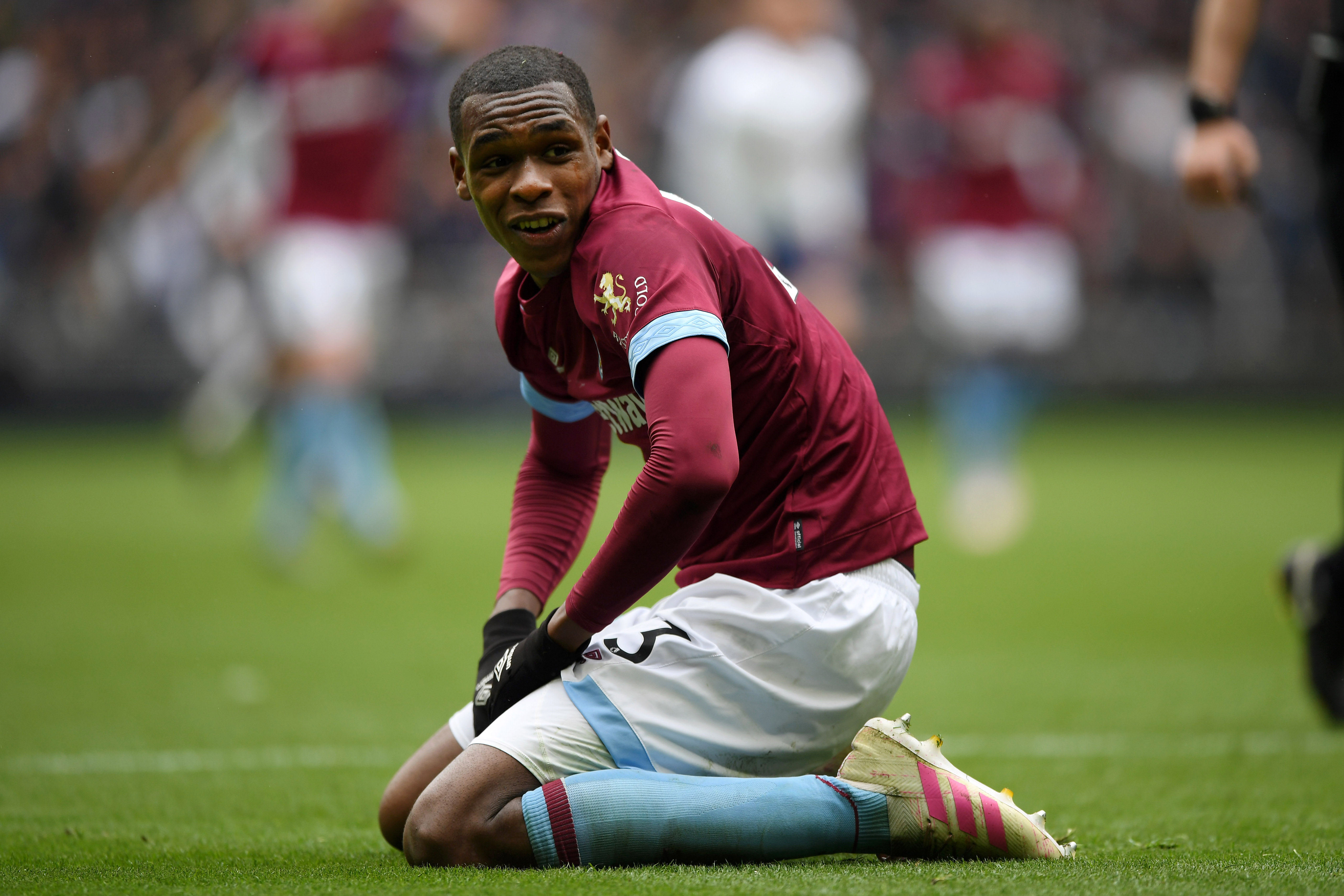 LONDON, ENGLAND - APRIL 27:  Issa Diop of West Ham United reacts during the Premier League match between Tottenham Hotspur and West Ham United at Tottenham Hotspur Stadium on April 27, 2019 in London, United Kingdom. (Photo by Shaun Botterill/Getty Images)