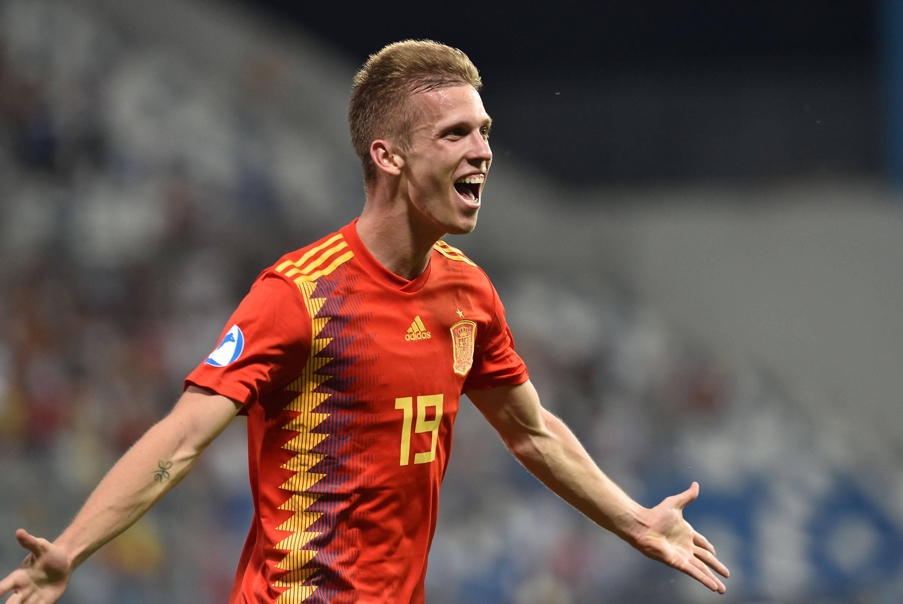 Discussions held between Barcelona, Manchester City and Dani Olmo