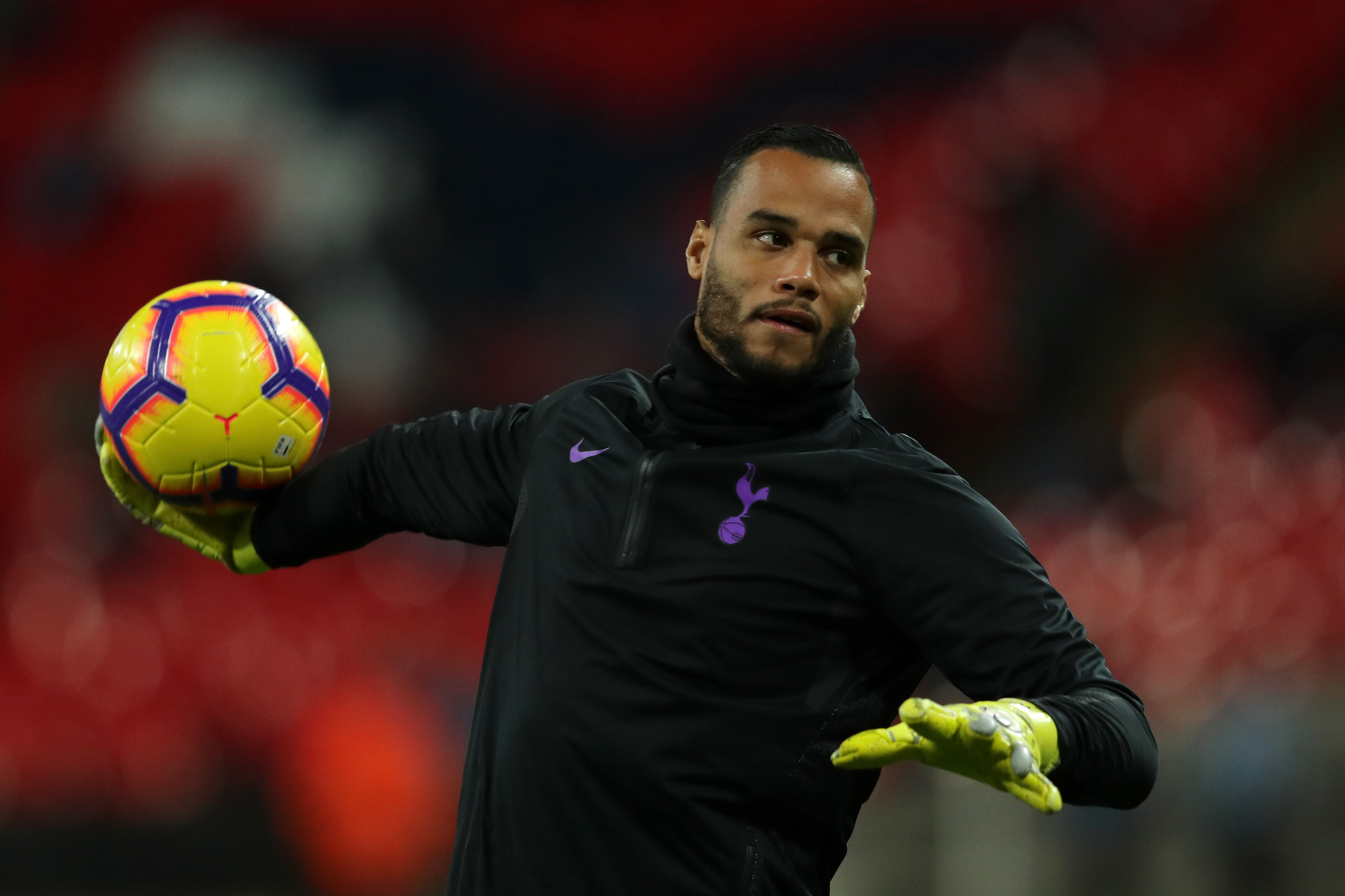 LONDON, ENGLAND - OCTOBER 29:  Michel Vorm of Tottenham Hotspur warms up prior to the Premier League match between Tottenham Hotspur and Manchester City at Tottenham Hotspur Stadium on October 29, 2018 in London, United Kingdom.  (Photo by Richard Heathcote/Getty Images)