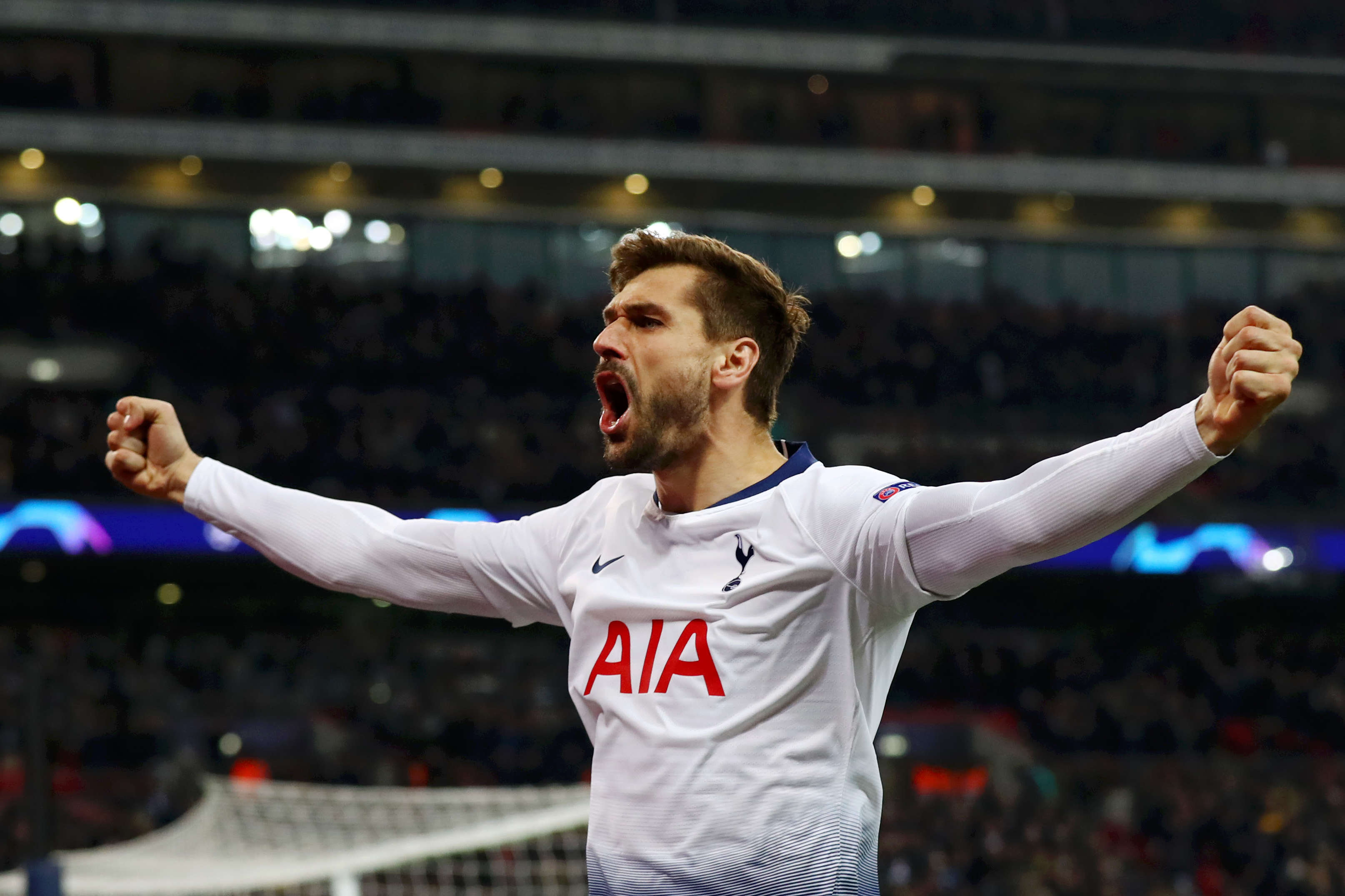 LONDON, ENGLAND - FEBRUARY 13:  Fernando Llorente of Tottenham Hotspur celebrates after scoring his team's third goal during the UEFA Champions League Round of 16 First Leg match between Tottenham Hotspur and Borussia Dortmund at Wembley Stadium on February 13, 2019 in London, England.  (Photo by Clive Rose/Getty Images)