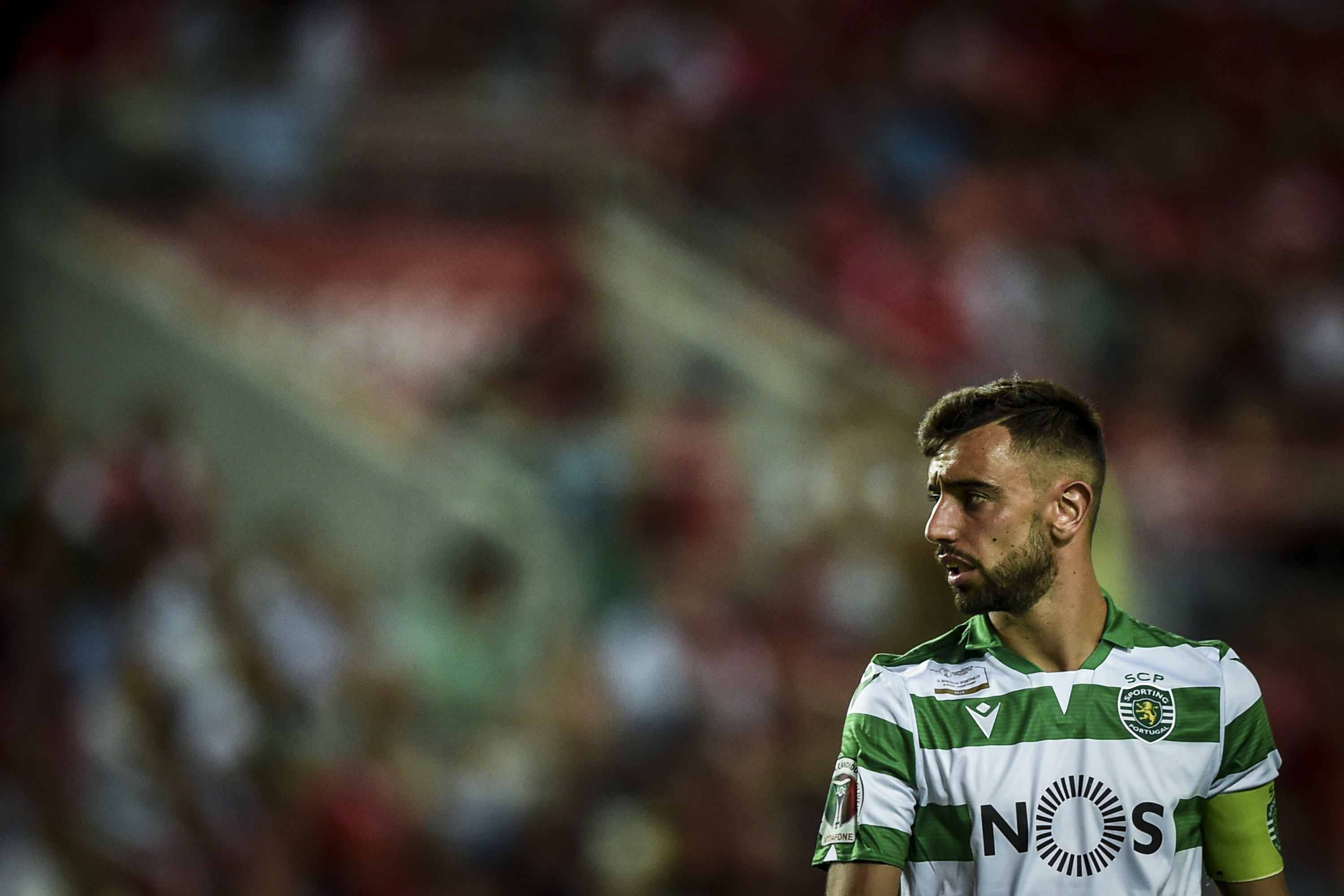 Sporting's Portuguese midfielder Bruno Fernandes looks on during the Portugal's Candido de Oliveira Super Cup final football match between SL Benfica and Sporting CP at the Algarve stadium in Faro on August 4, 2019. (Photo by PATRICIA DE MELO MOREIRA / AFP)        (Photo credit should read PATRICIA DE MELO MOREIRA/AFP/Getty Images)