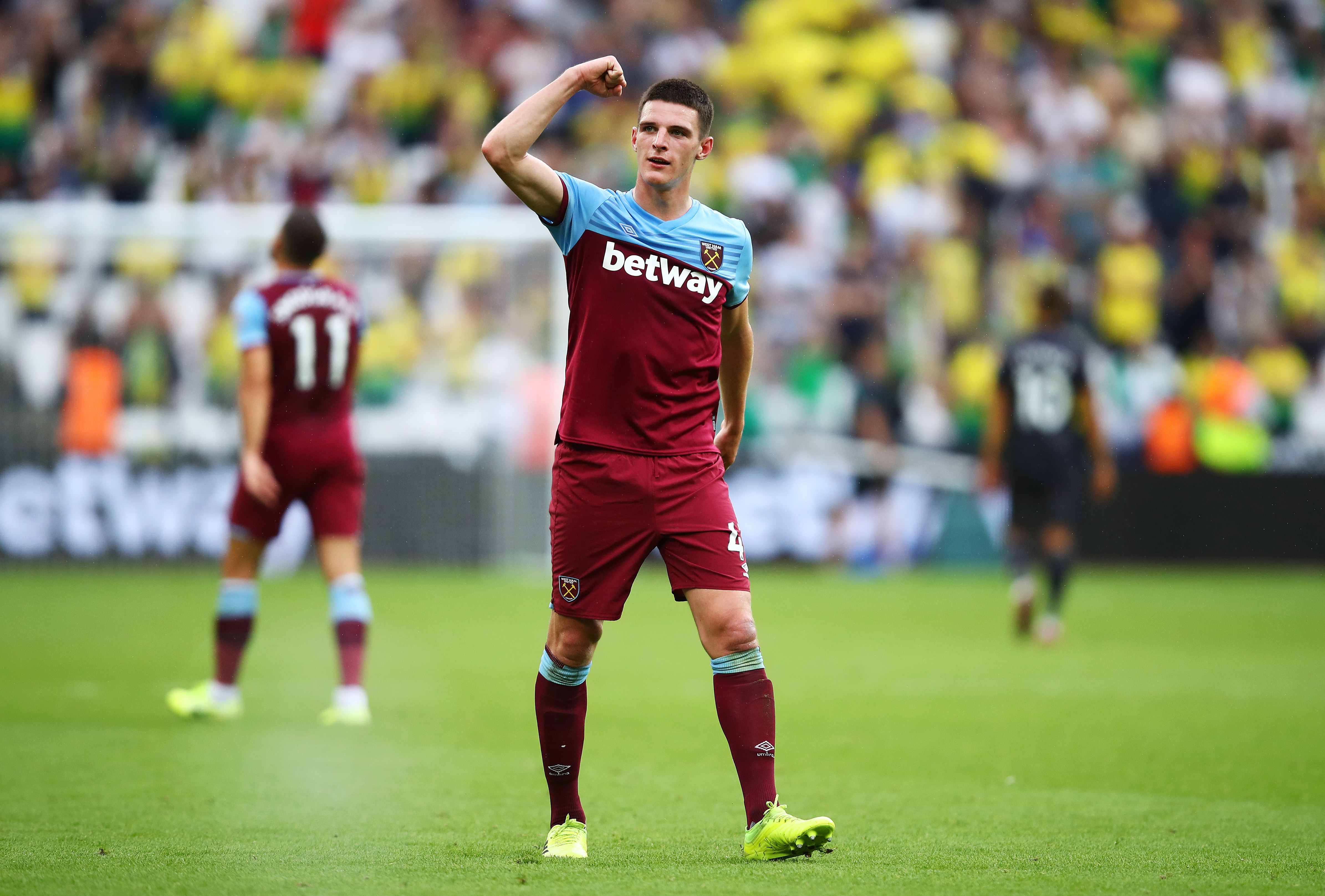Manchester United and Chelsea will need to fork out a king's ransom of £100million for West Ham United star Declan Rice
