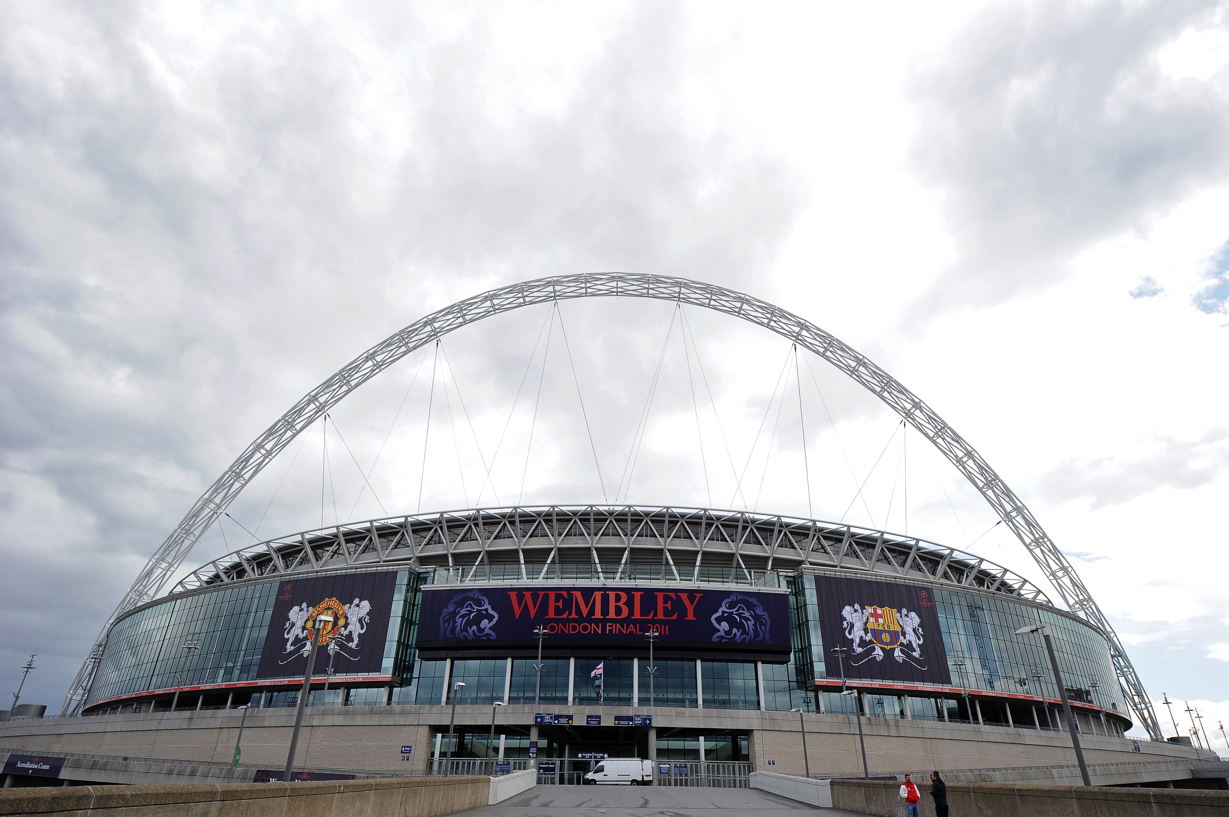 A general view shows Wembley stadium on May 26, 2011 in London. Manchester United and Barcelona face each other in the UEFA Champions League final at Wembley on May 28, 2011.   AFP PHOTO/ FRANCK FIFE        (Photo credit should read FRANCK FIFE/AFP/Getty Images)